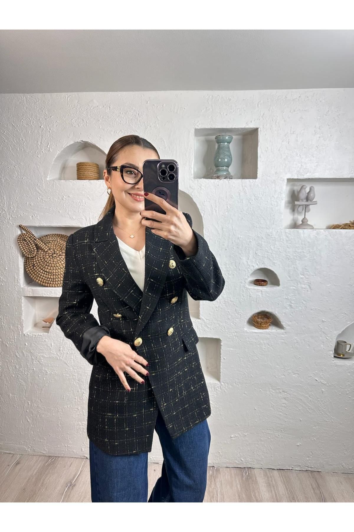 BUĞU BUTİK ÇİZGİ DETAY TÜVİT BLAZER 46511