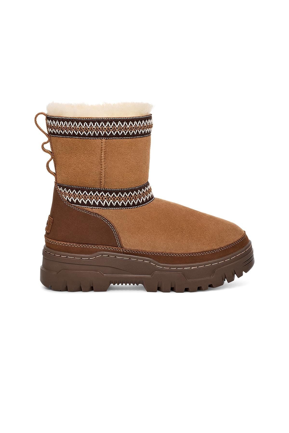 UGG W CLASSIC MINI TRAILGAZER CHESTNUT (TABA)