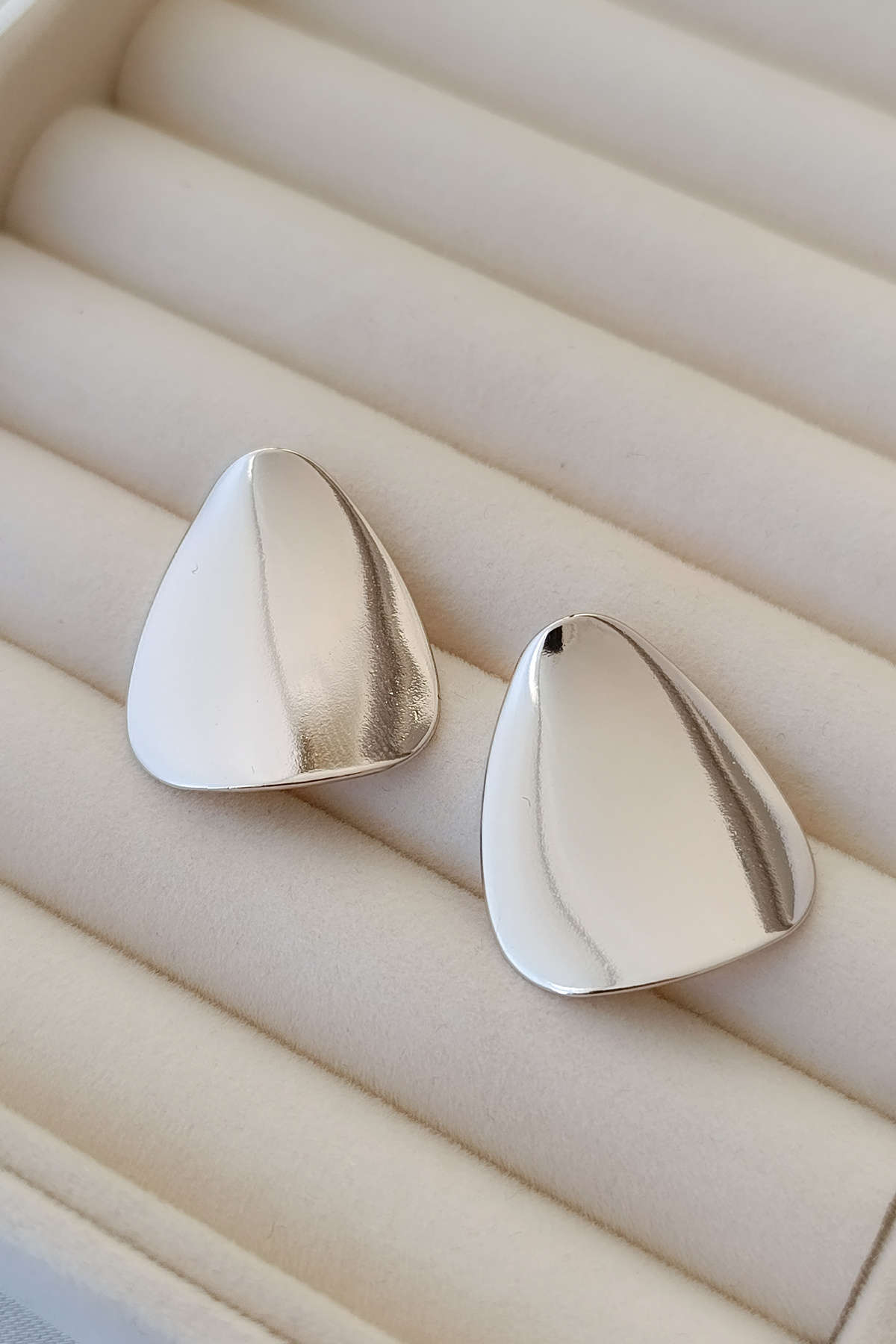 COSİTA-Silver Shiny Minimal Casual Design Luxury Earrings 7