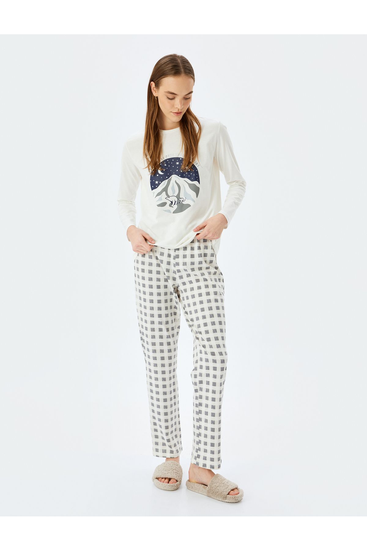 Koton Yeni Sezon Baskılı Uzun Kollu Pamuklu Pijama Takımı