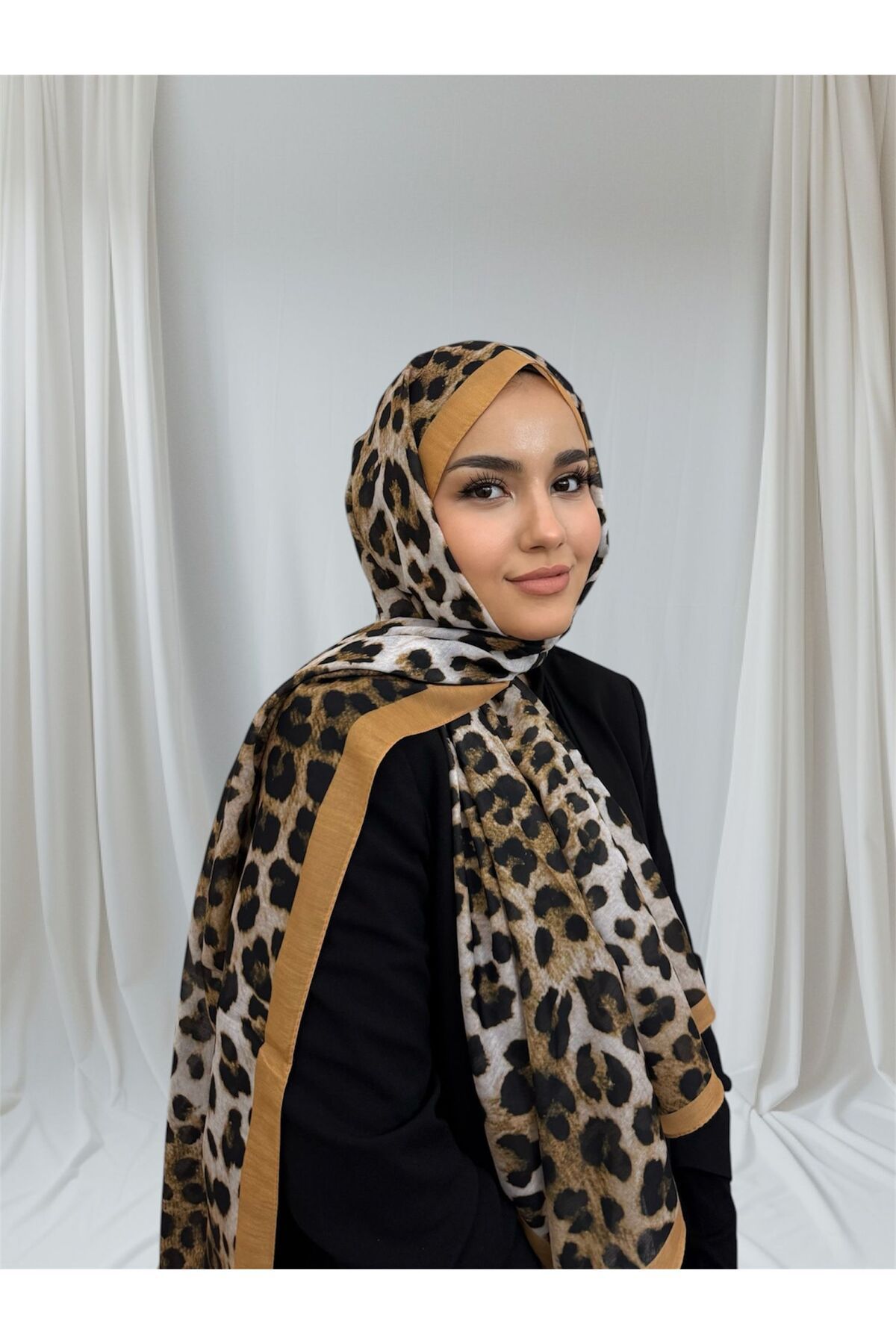 Scarf Hardal Sarısı Leopar Desenli Şal