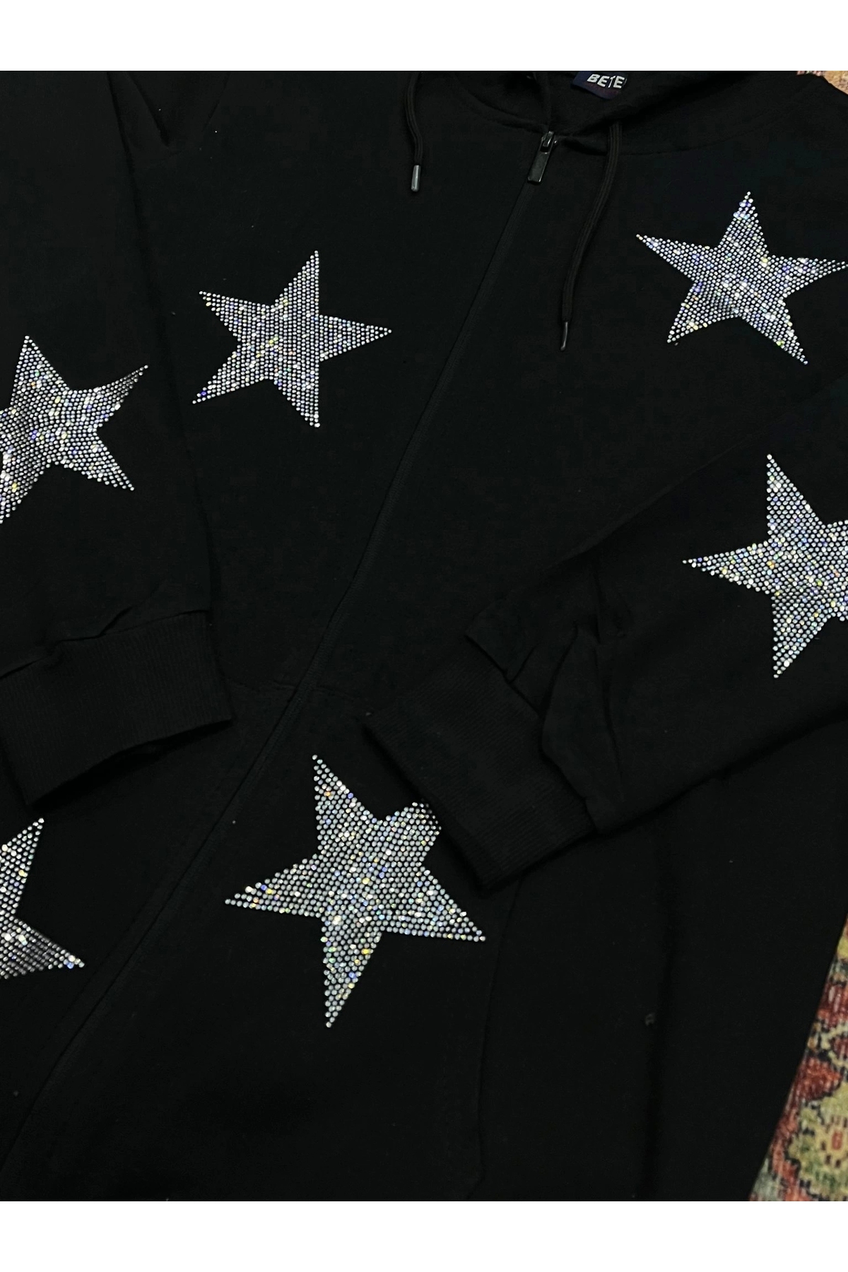 Siyah Parıltılı Taşlı Yıldız Baskılı Kapüşonlü Hırka Sweatshirt — رنگارنگ P6970S333 — تصویر 3 از 4