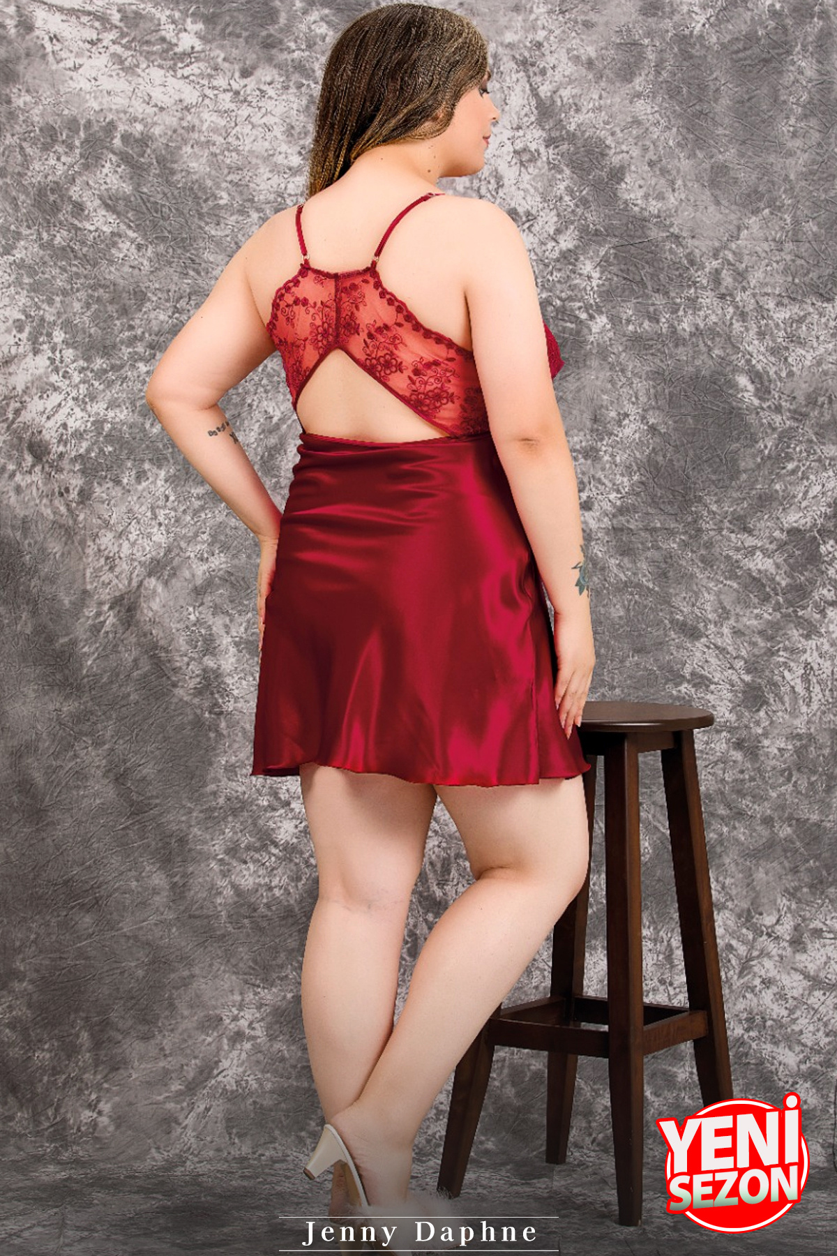 Jenny Daphne-Red Lace Satin Nightgown and Dressing Gown Set - 2 Pieces 16135 3