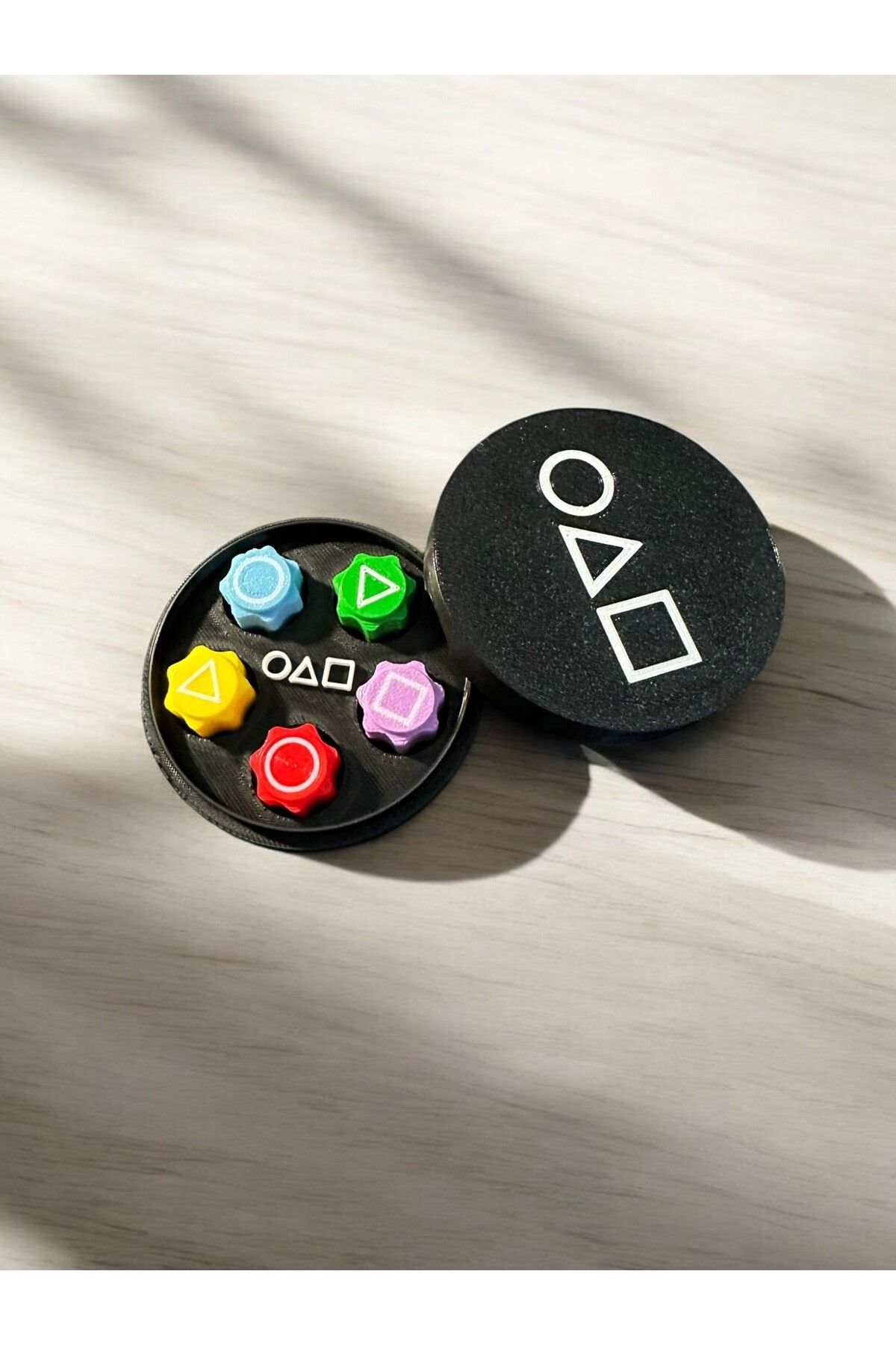 tekmation-Squid Game 5 Stone Game Set - Colorful Squid Game and Pentacle Gonggi 3