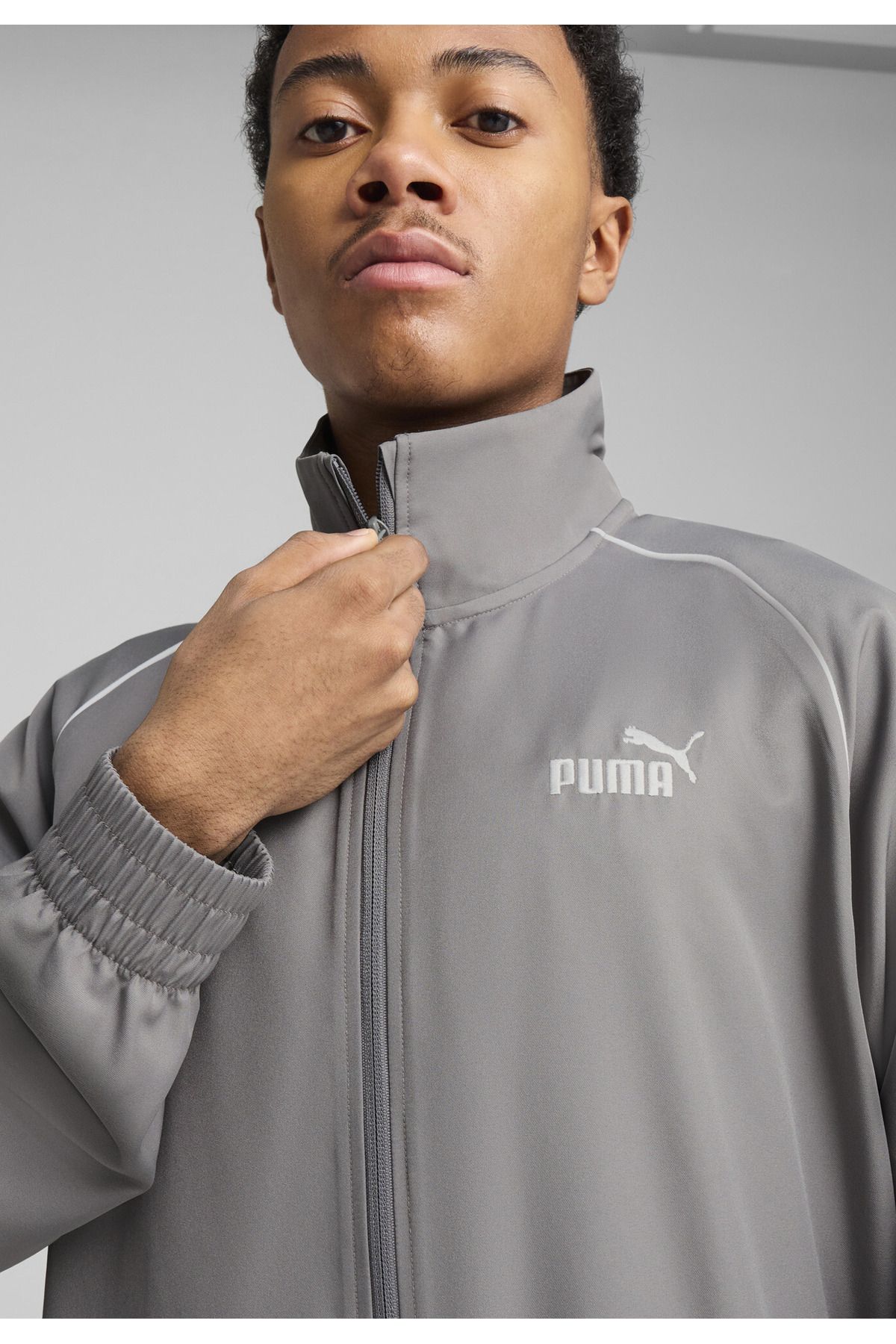 Puma-Woven Piping Tracksuit Men 3