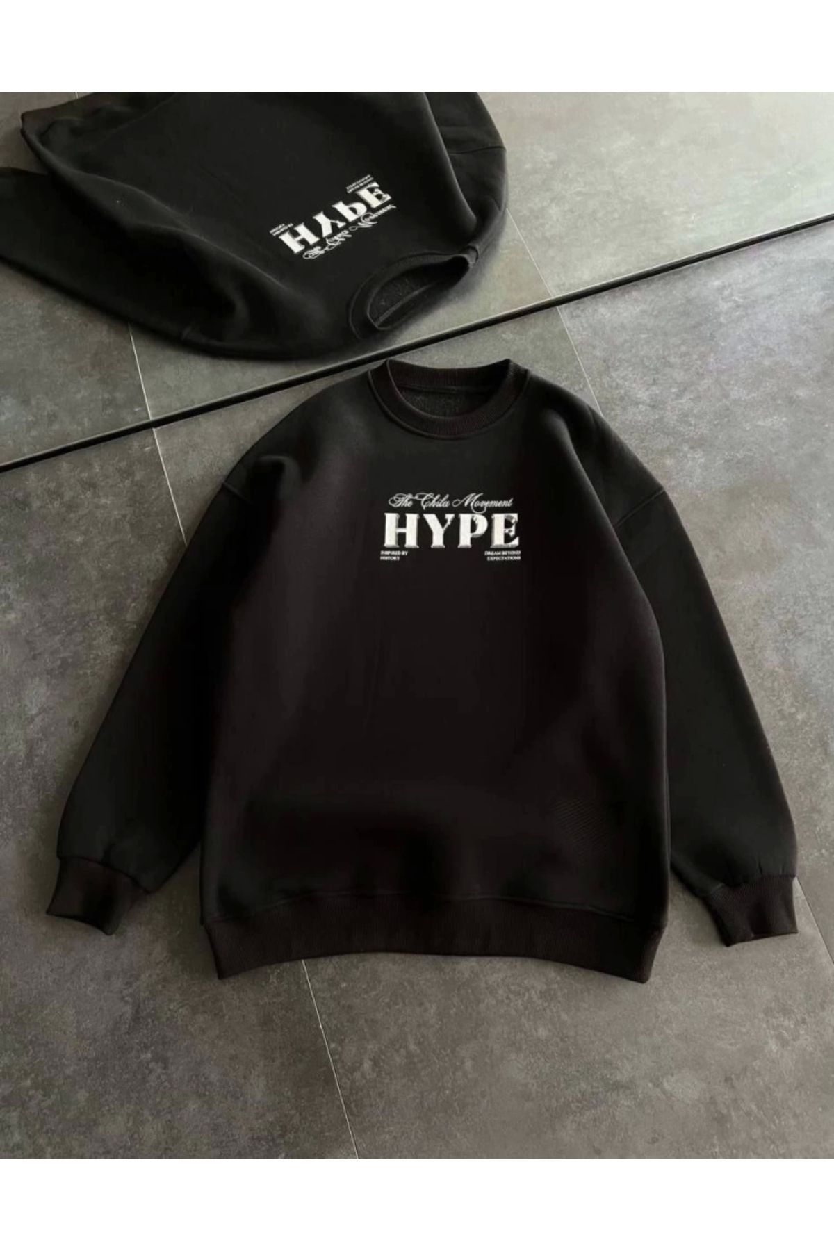 Kelepire Düştü Üç İplik Bisiklet Yaka Baskılı SweatShirt - Siyah