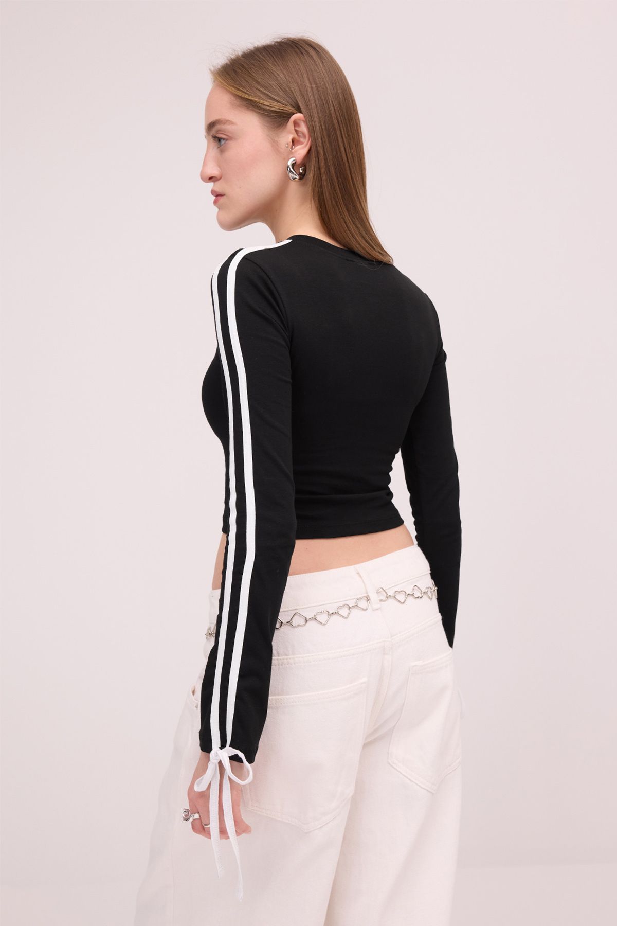 Addax-B1665 Model Crop Blouse - 96 Printed and Stripe Detail 5