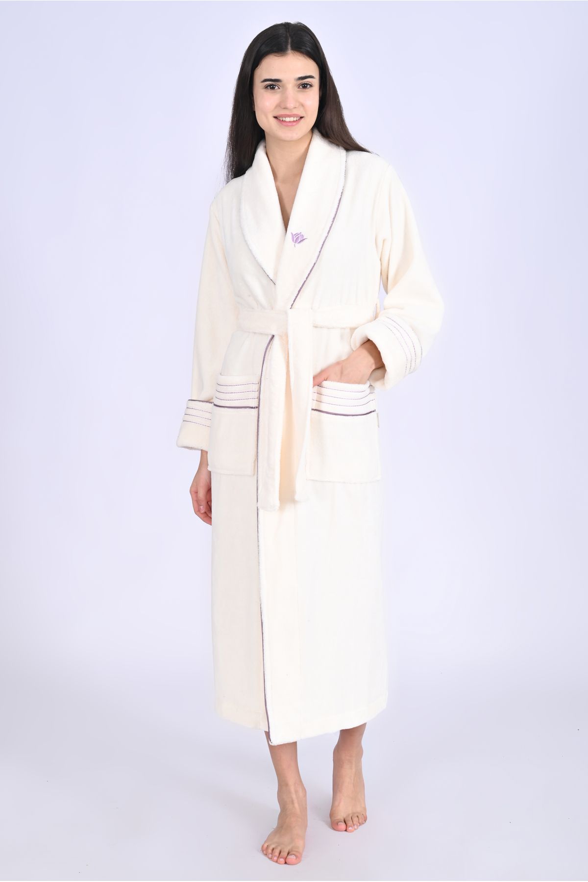 Nuşa-Şalyaka Embroidered Bamboo Cotton Bathrobe 4