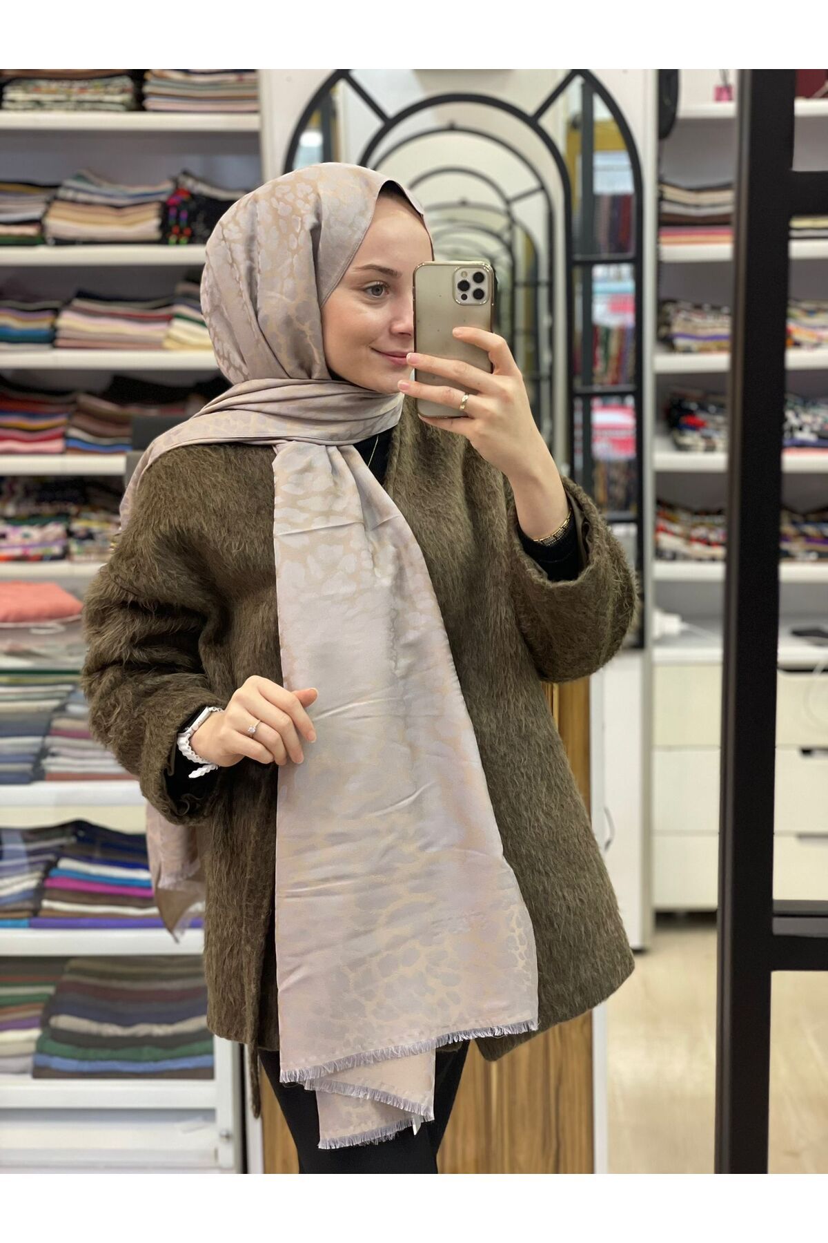 Siyane Kumsal Beji Siyane Scarf Jakar Leopar Desen Şal