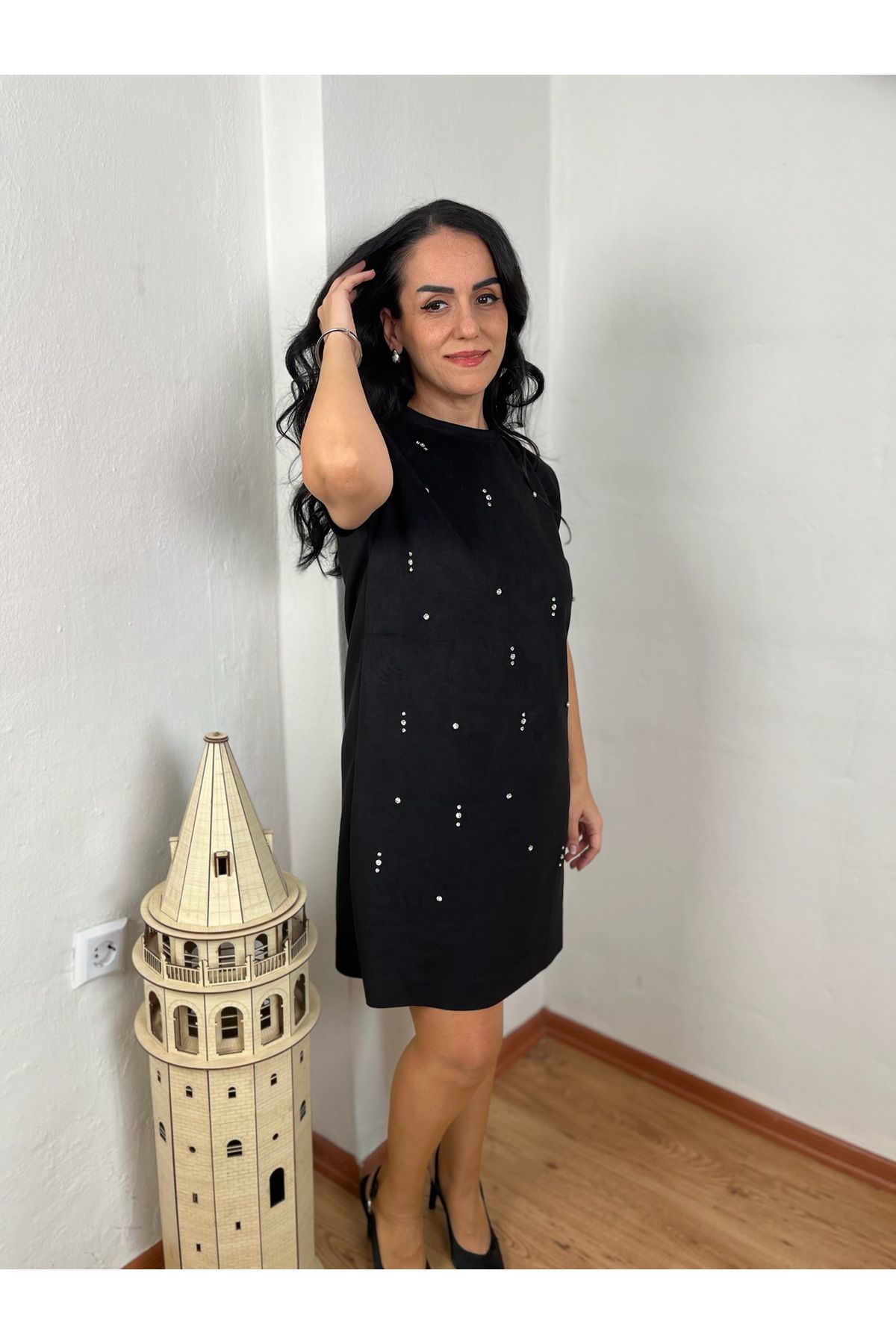 Butik SÜET PARLAK TAŞLI ELBİSE