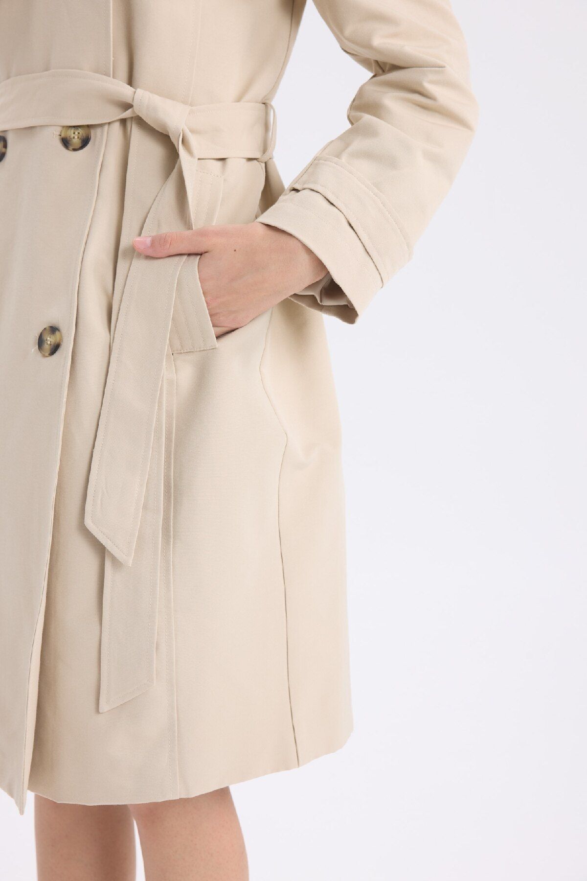 DeFacto-Regular Fit Tuxedo Collar Long Trench Coat with Belt Pockets D6524Ax25Sp 7