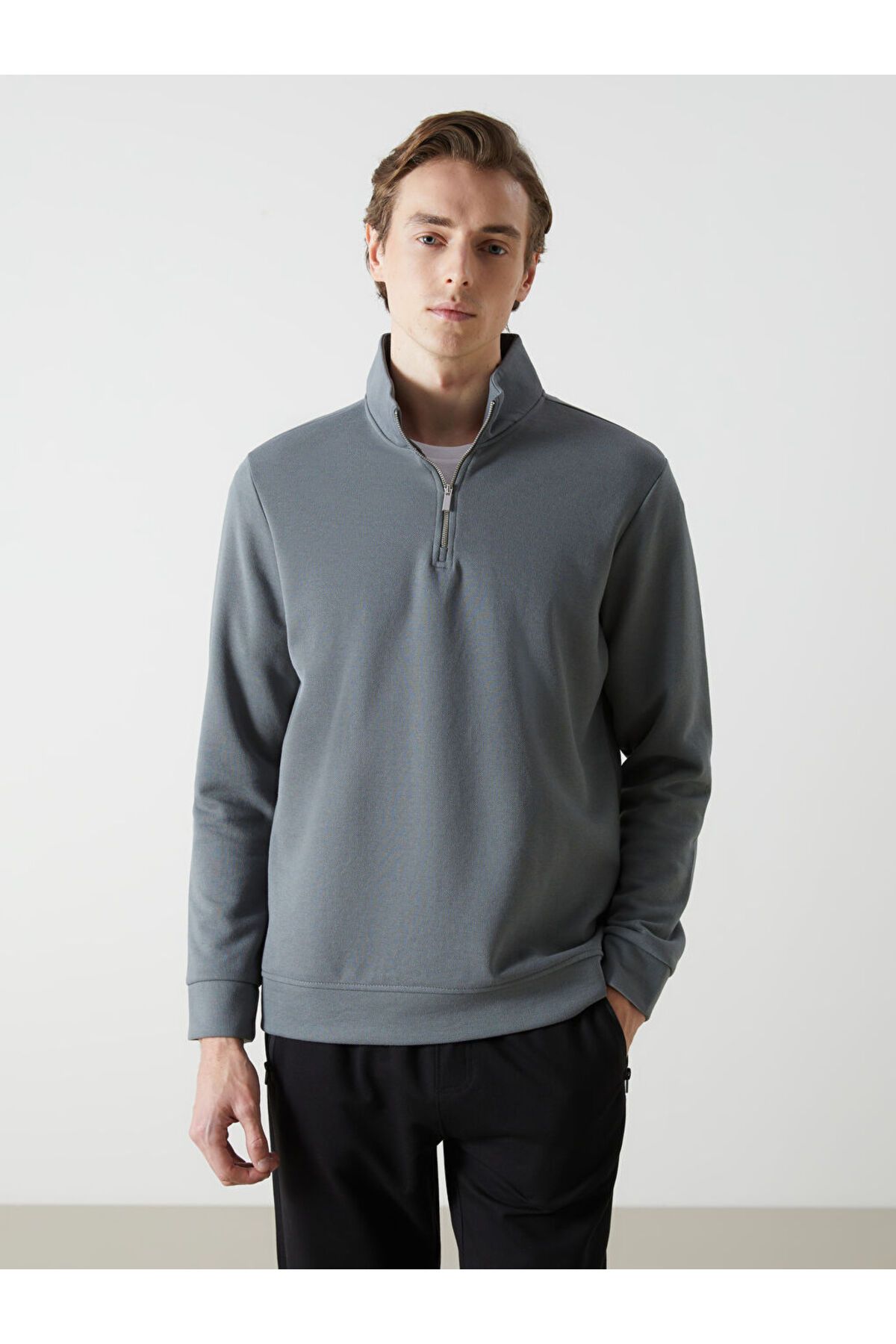 LC Waikiki Dik Yaka Erkek Sweatshirt