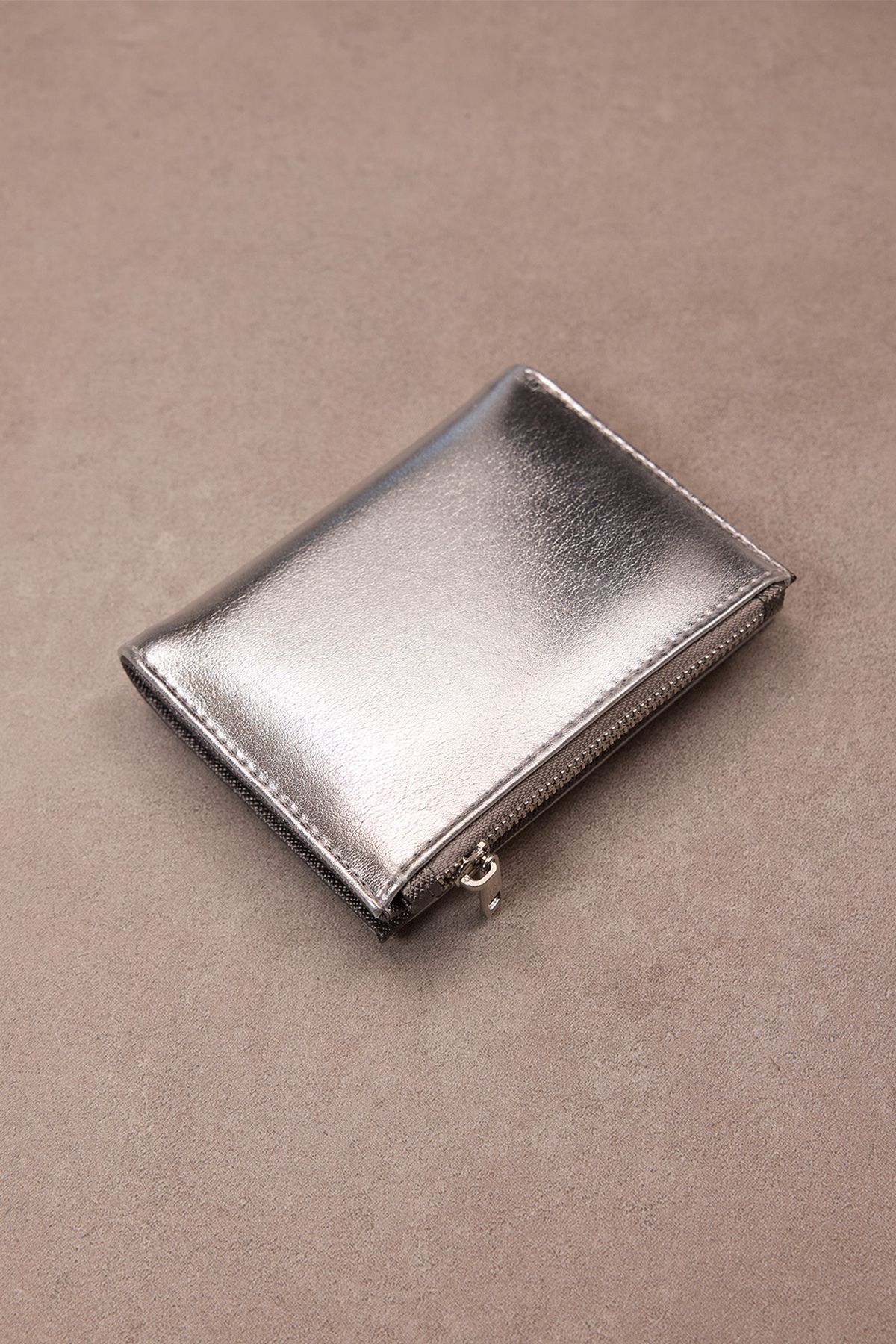 Addax-Czdn137 Model Wallet with Zip and Snap Closure 3