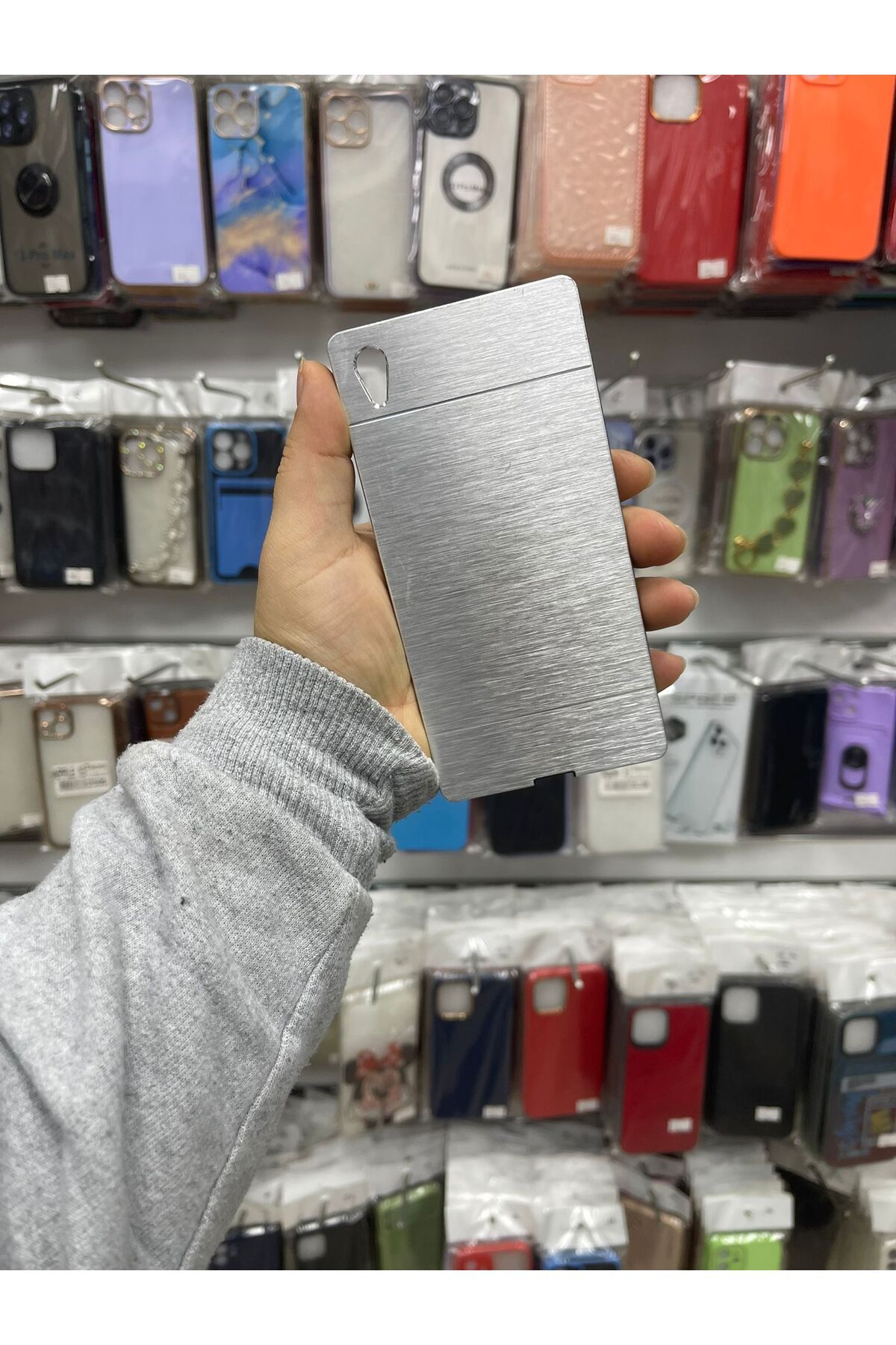 TECNOTREND SONY XPERİA Z2 MOTOMOO SERT KAPAK