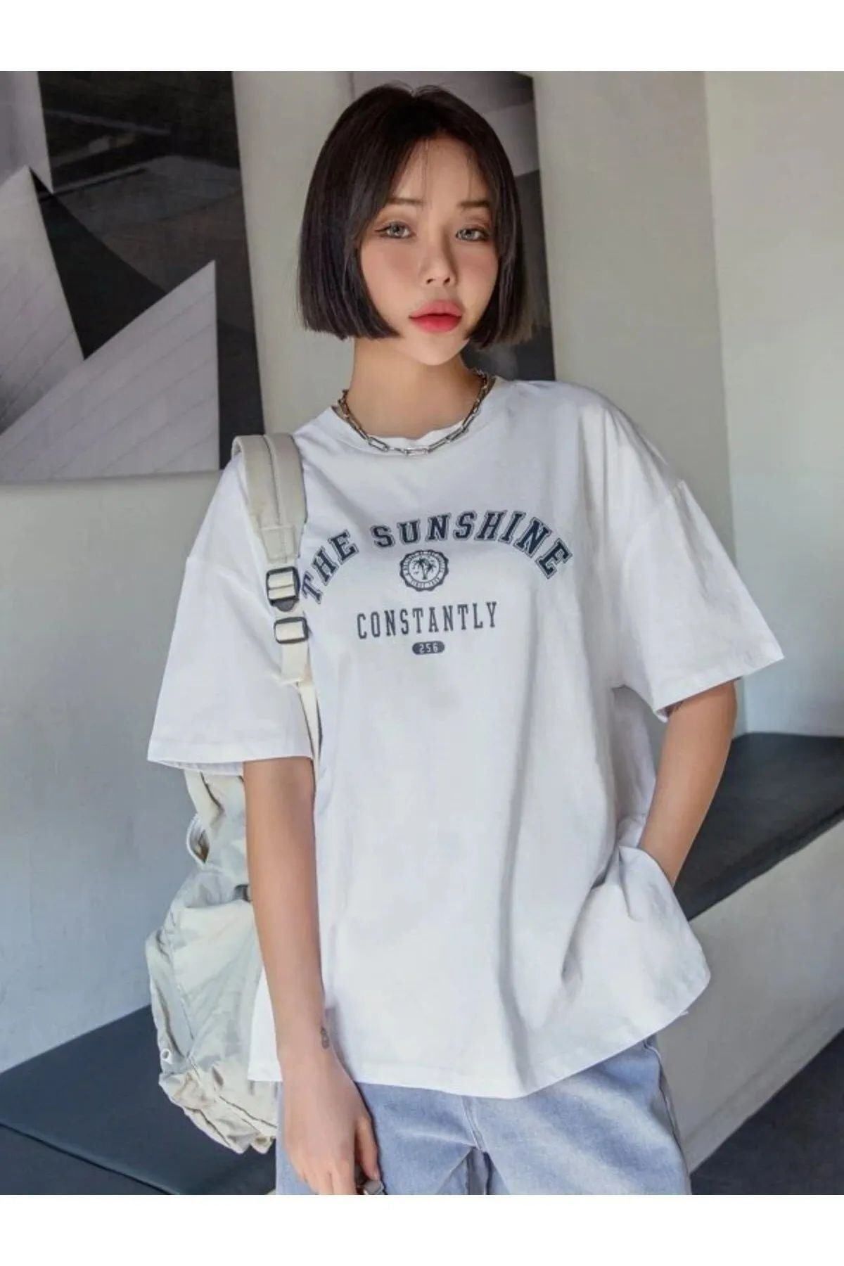 GIANTSTORE Kadın Beyaz Siyah The Sunshine Baskılı Oversize Bisiklet Yaka Tshirt