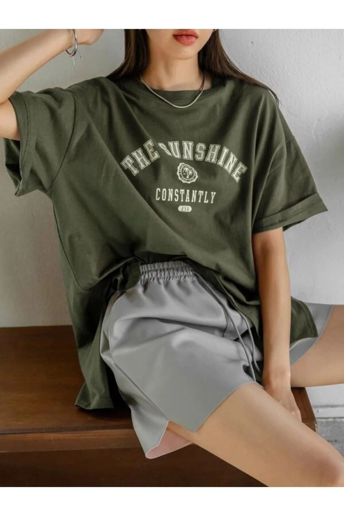 GIANTSTORE Kadın Haki The Sunshine Baskılı Oversize Bisiklet Yaka Tshirt