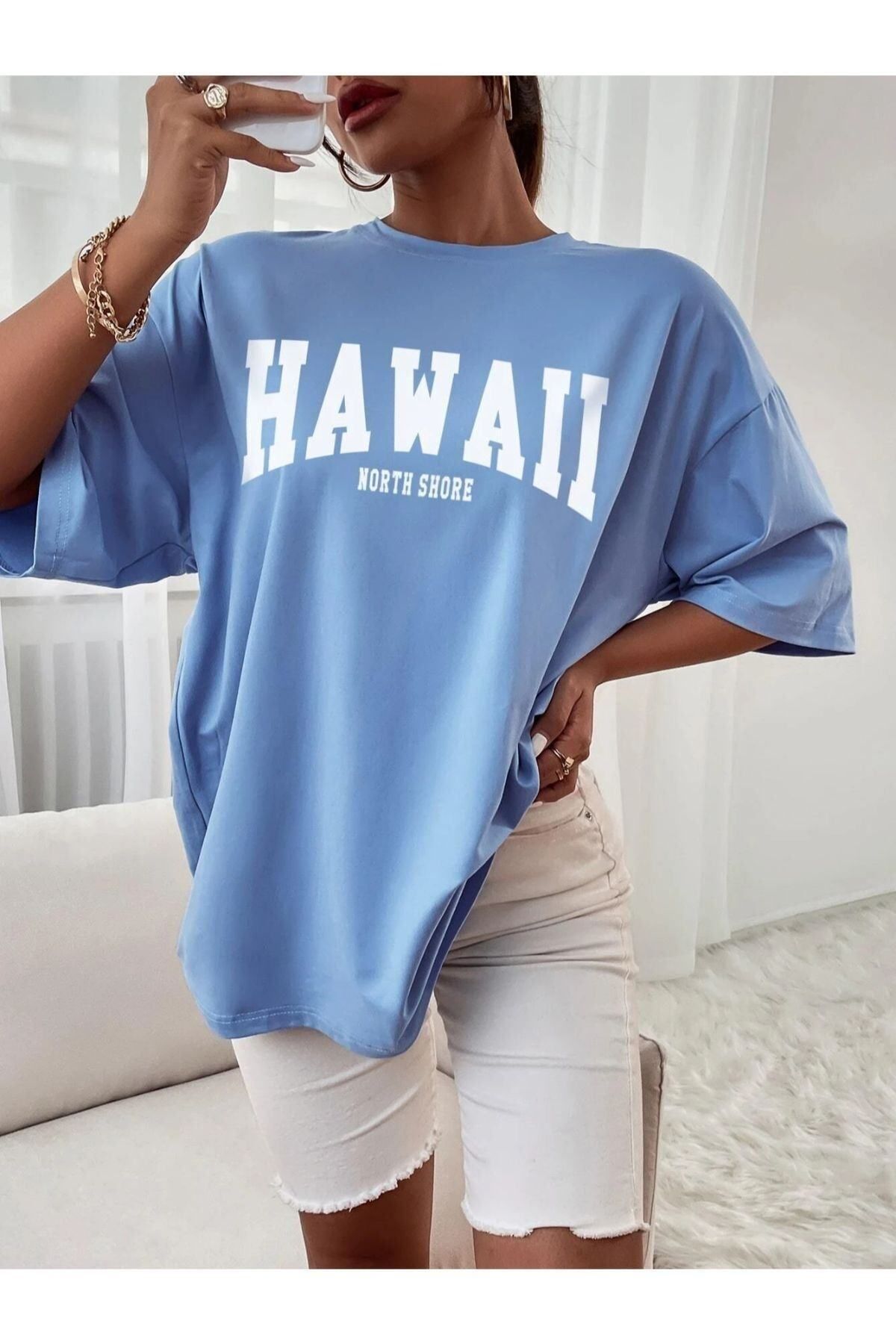 GIANTSTORE Kadın Açık Mavi Hawaii Baskılı Oversize Bisiklet Yaka Tişört