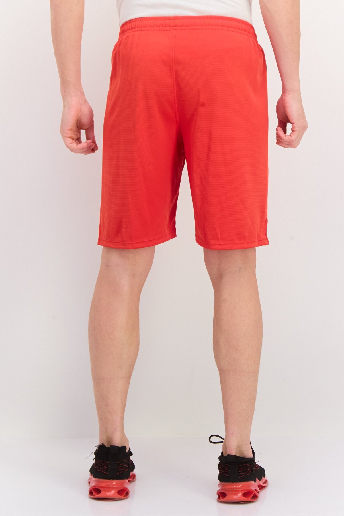 complete the look image