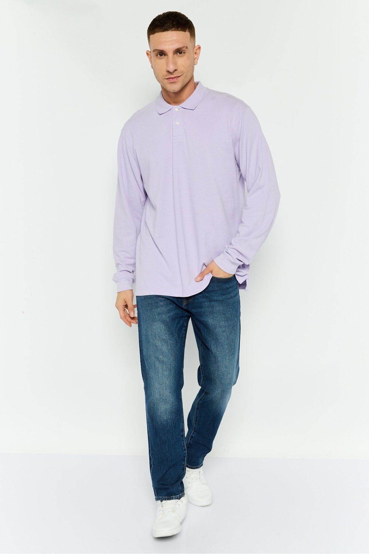 complete the look image