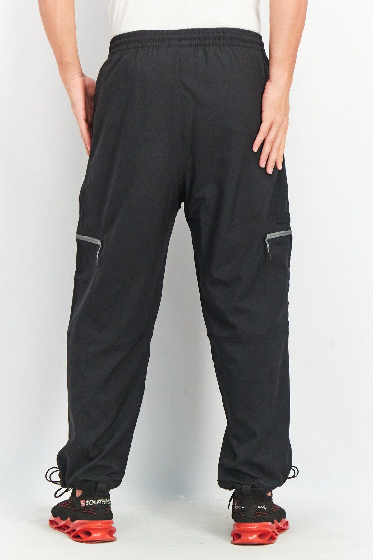 adidas-Men Sportswear Fit Training Cargo Pants, Black 3