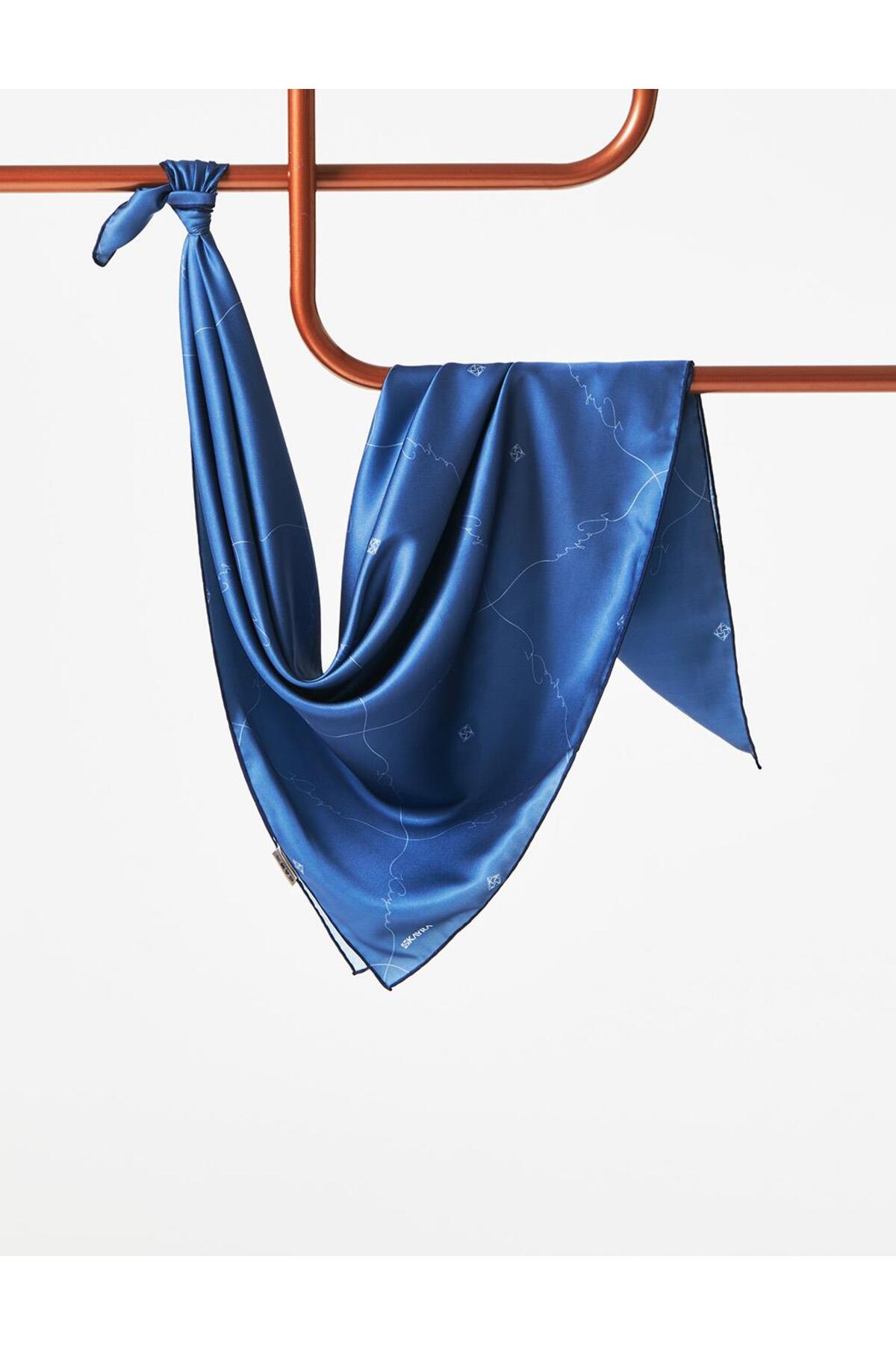 روسری طرح مونوگرام طرح‌دار PES آبی Kayra