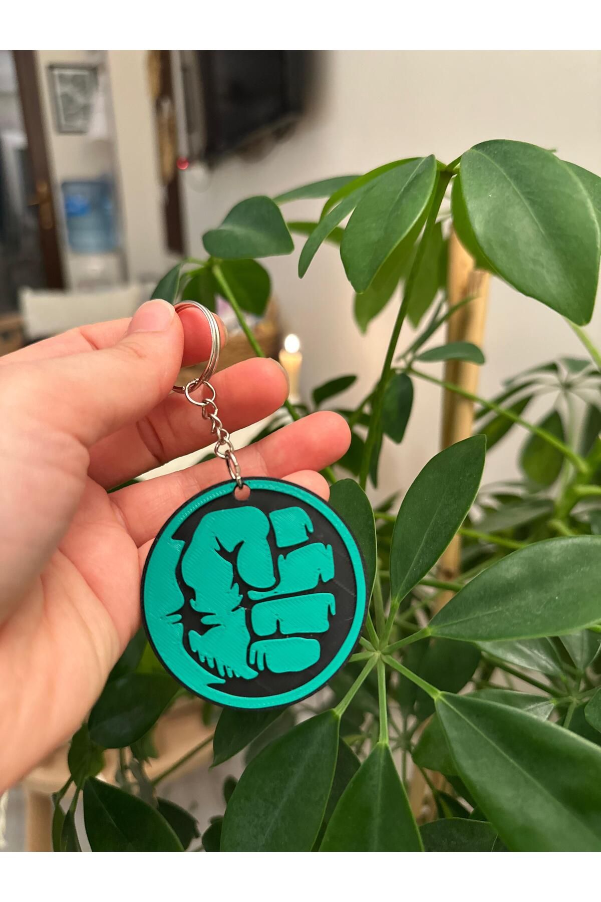 3B tasarım-3D Printing Keychain with Fist Design Green Hulk Fist 2