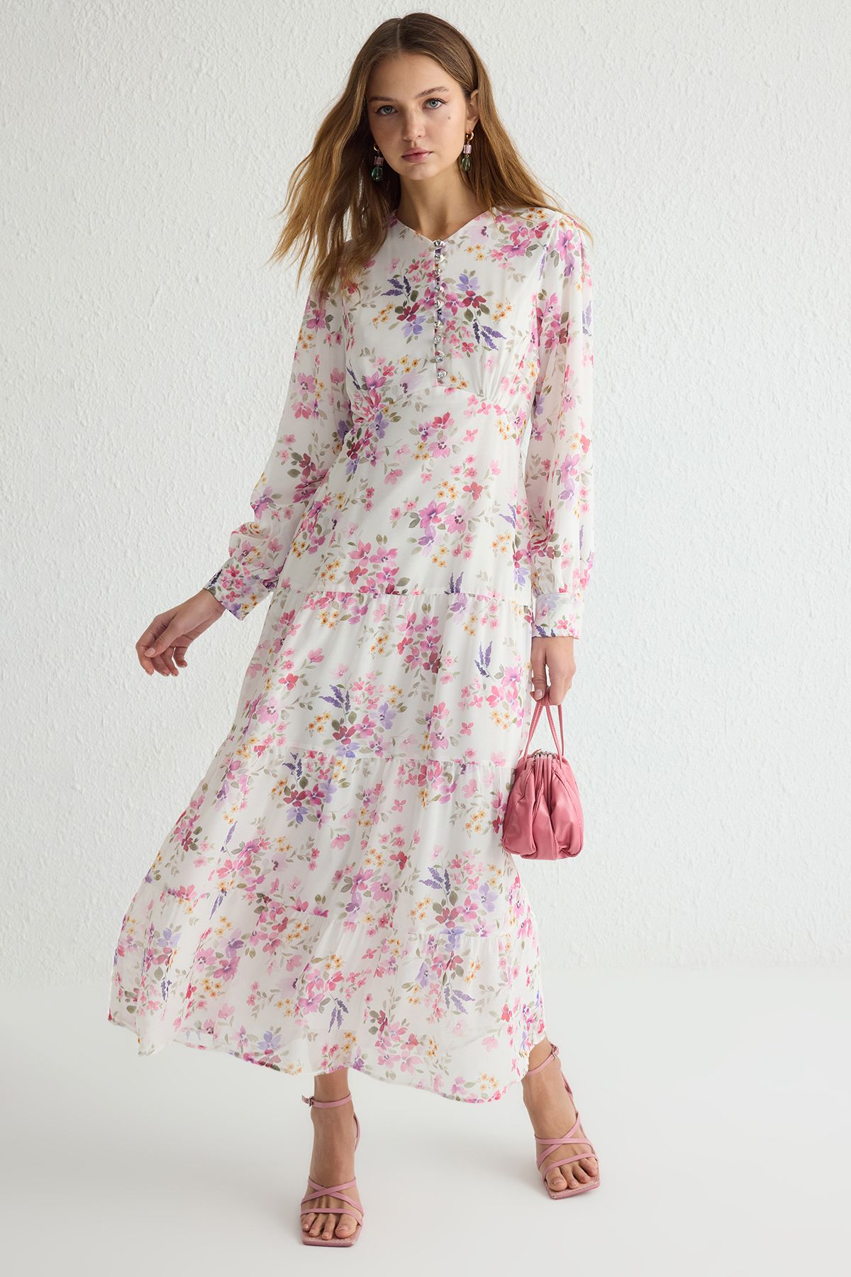 Trendyol Modest-Ecru květinový potisk tkané šifonové šaty Tctss25Eb00036 3