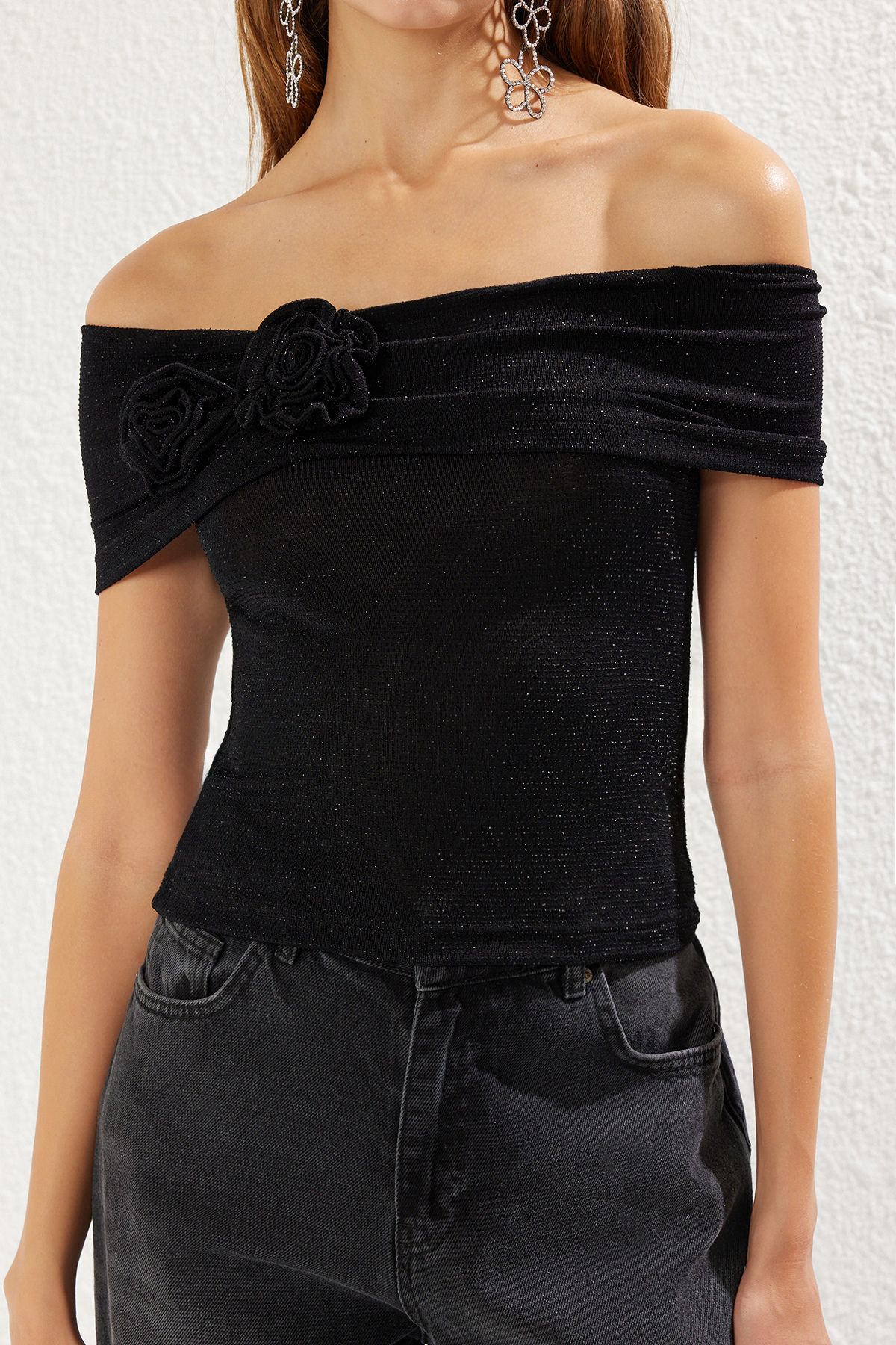 Trendyol Collection Czarna Róża Szczegółowy Brokat Brokatowa Dzianinowa Bluzka Tprss25bz00011 Kobieta - 40