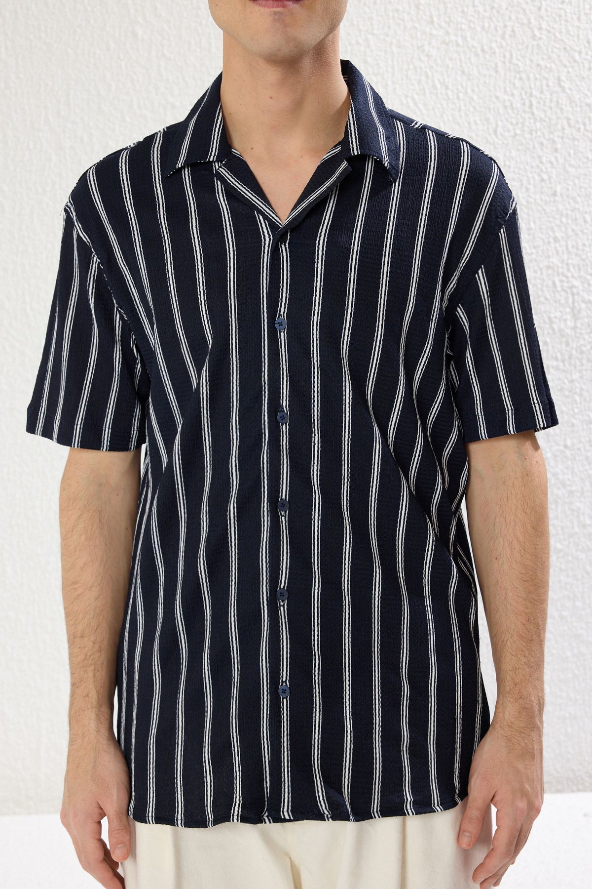 Trendyol Collection-Navy Blue Wrapped Stripe Summer Shirt - Regular Fit, Short Sleeve Tmnss25Go00014 4