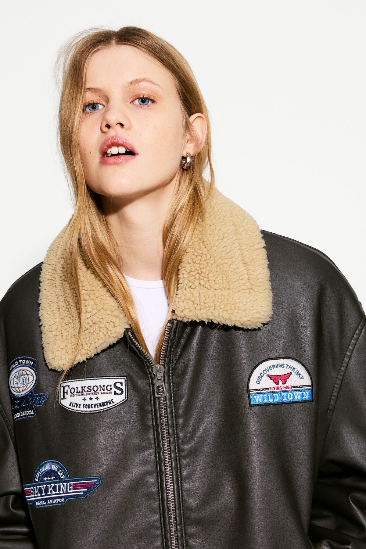 Bershka-Double-faced jacket with patches 3