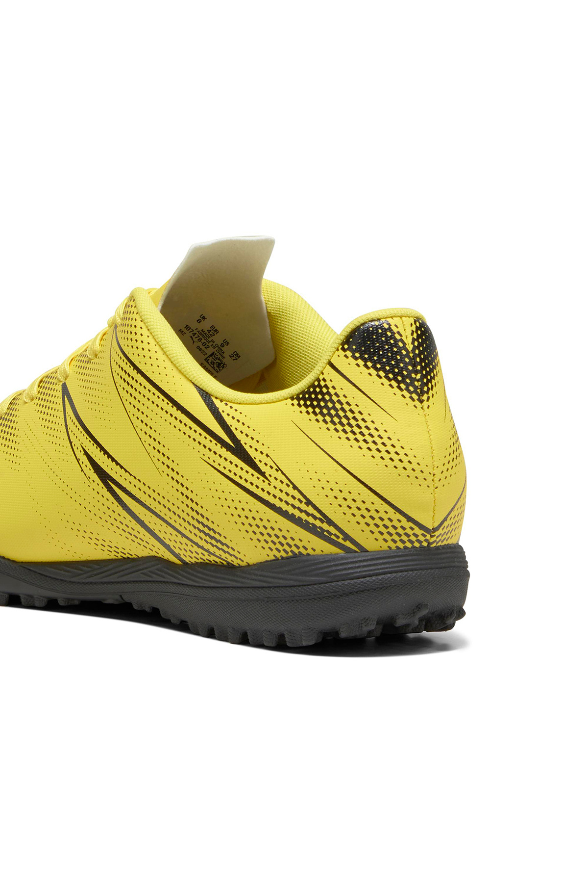 Puma Attacanto IT 107479-02 Erkek Halı Saha Futsal Ayakkabısı SARI görsel 4