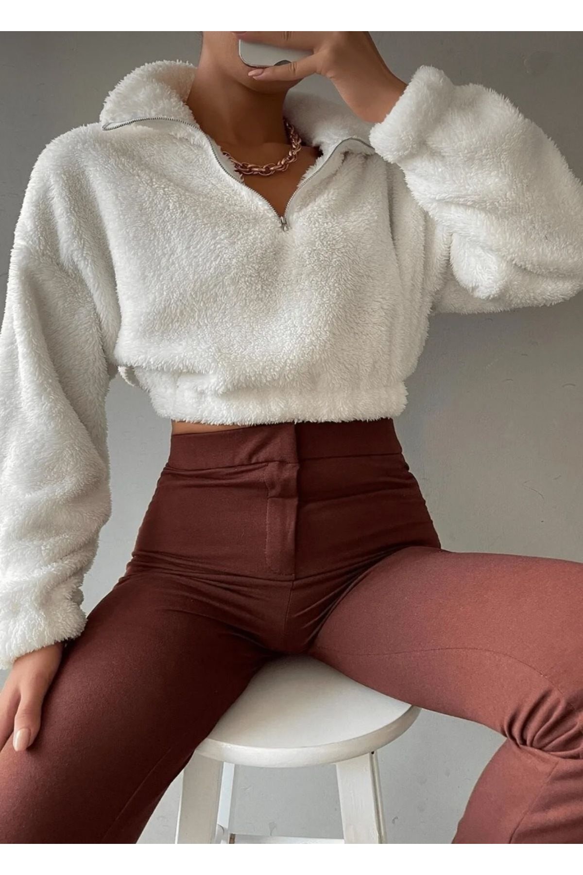 Pupa Kadın Yarım Fermuar Ekru Dik Yaka Peluş Beli Lastikli Crop Sweatshirt