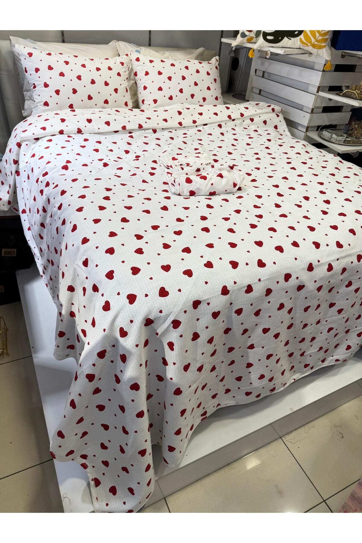 ŞENER HOME-Heart Patterned Bed Sheet Elastic Single Pique Set 2