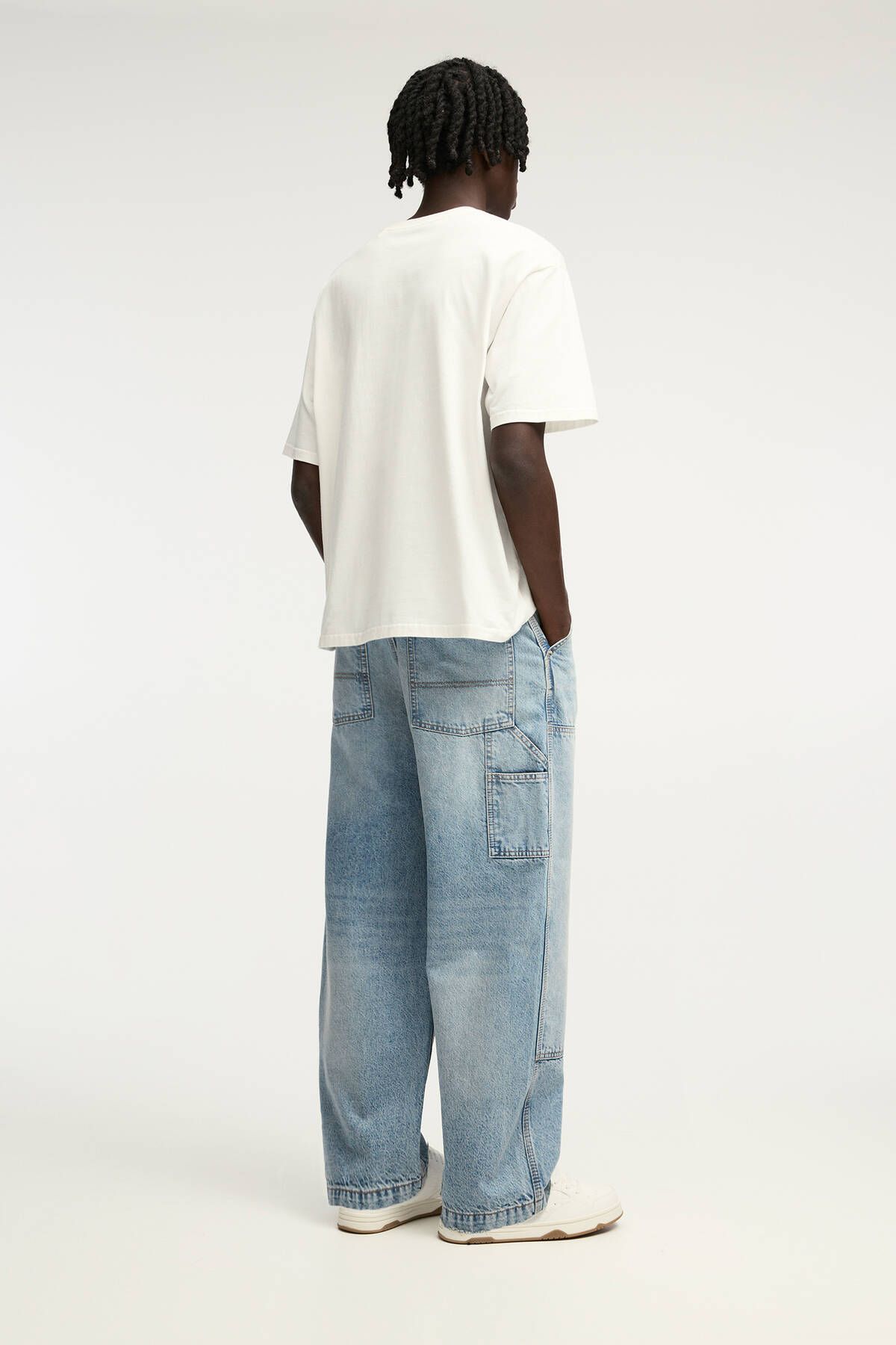 شلوار جین آبی مردانه طبقه دو تفصیلی بزرگ ژان Pull Bear Pull & Bear