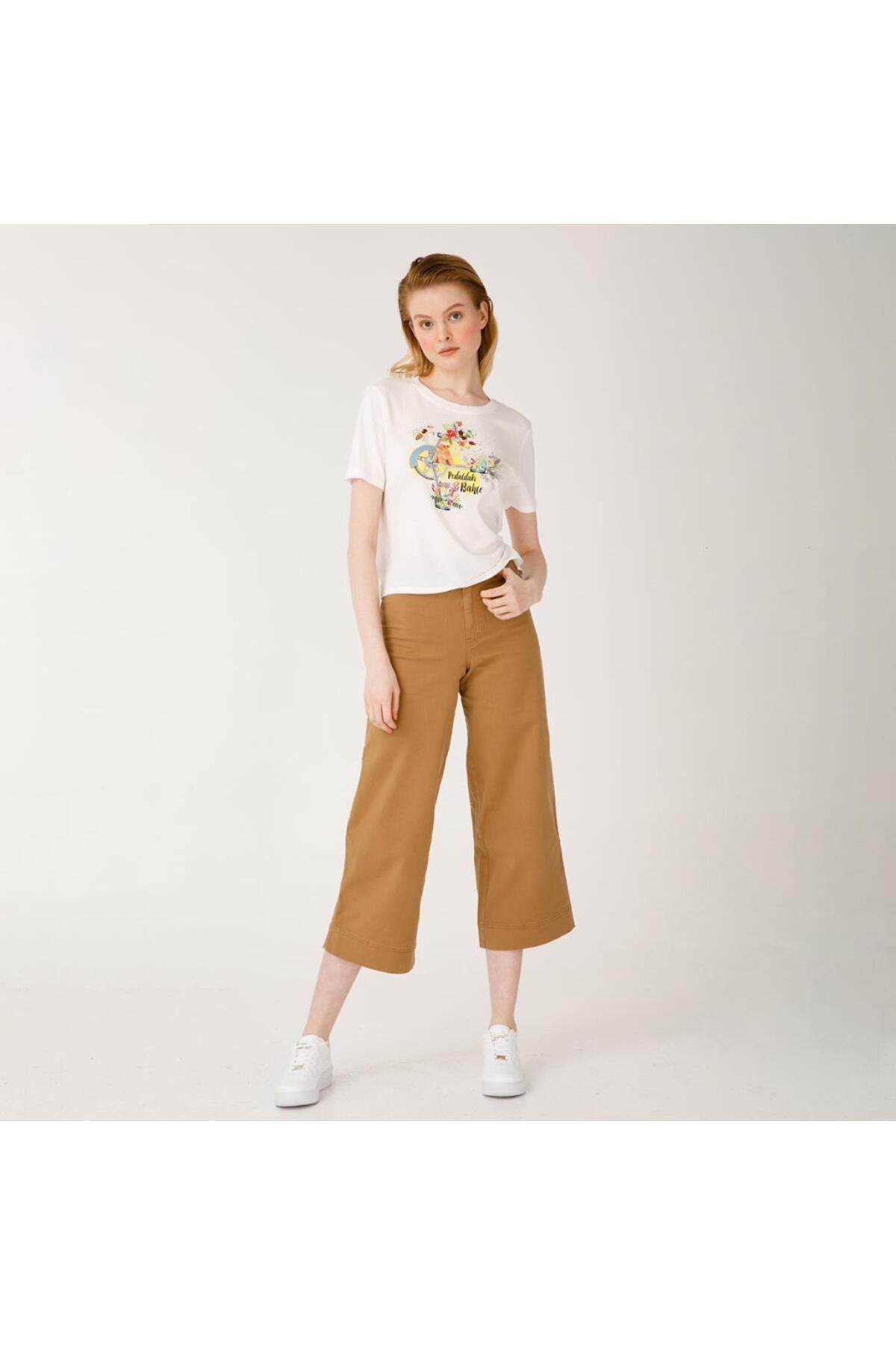 Biggdesign-Nature Garden on Pedal Women's T-shirt 4
