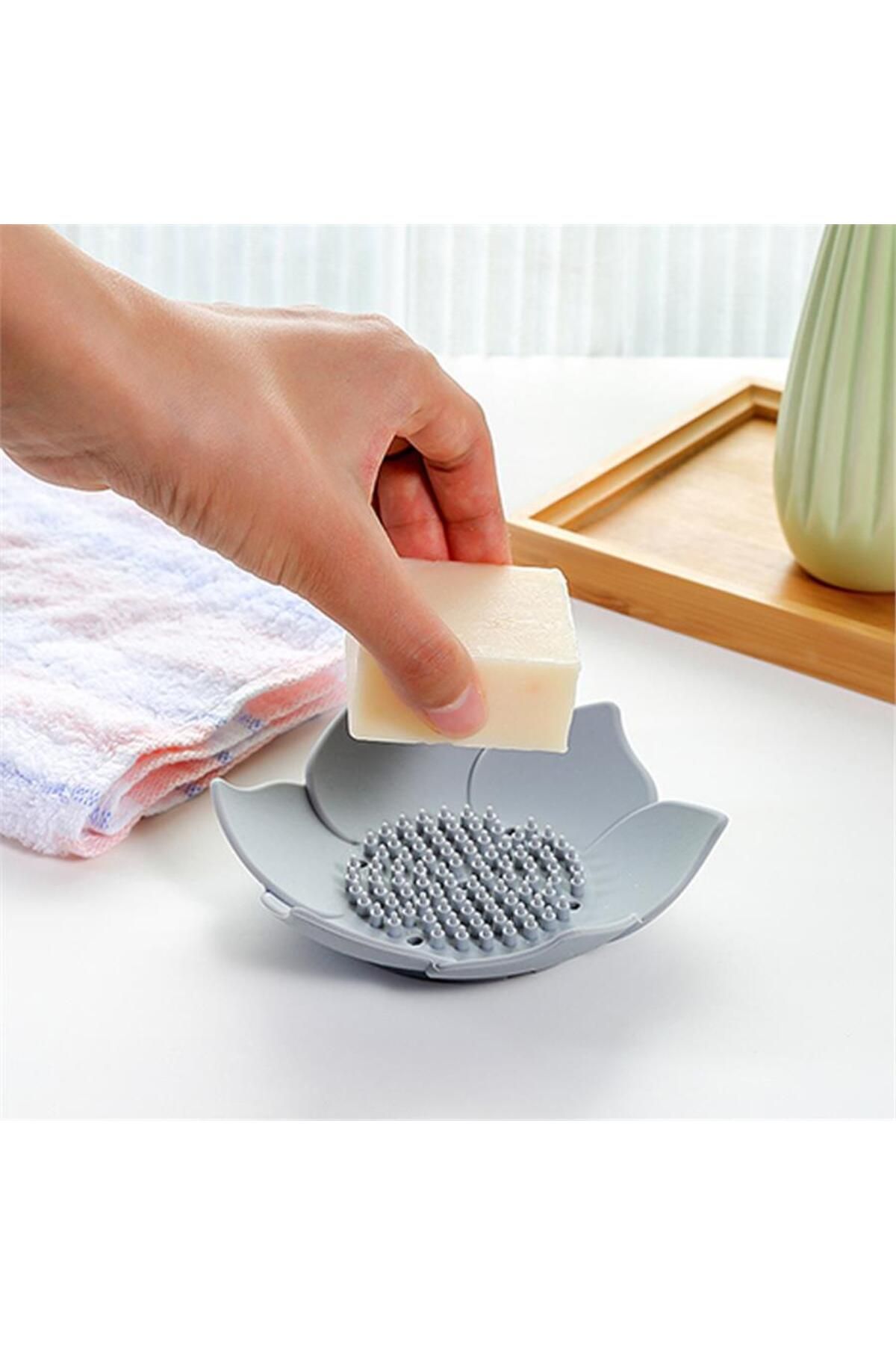 omilife-Silicone Gray Lotus Patterned Soap and Sponge Holder - Stylish Solid Soap Dispenser with Water Drain 3