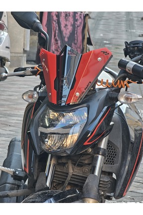TVS APACHE RTR 200 SPOR SPERLİK (CAM) SİYAH&KIRMIZI