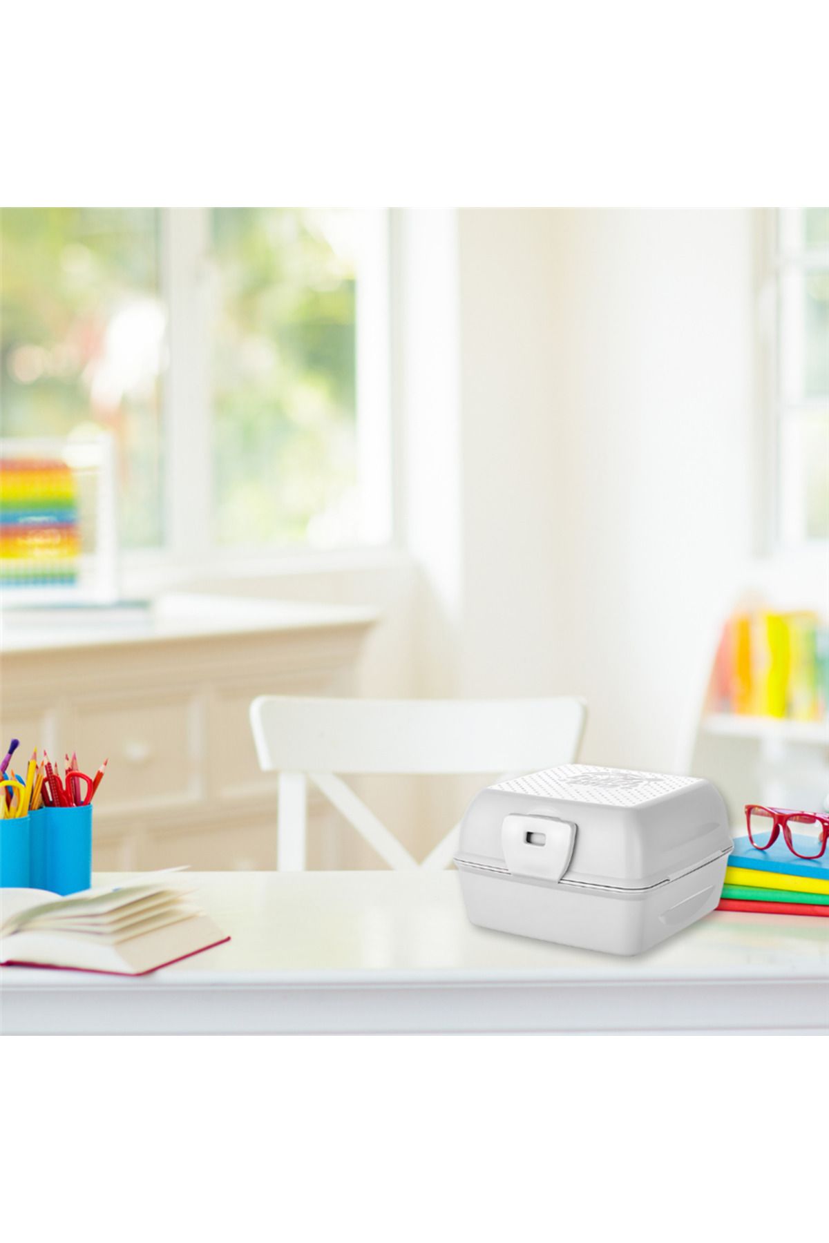 omilife-Portable School Picnic Food Container Lunch Box with Fork and Spoon Folded Compartment Lockable Storage Container 3