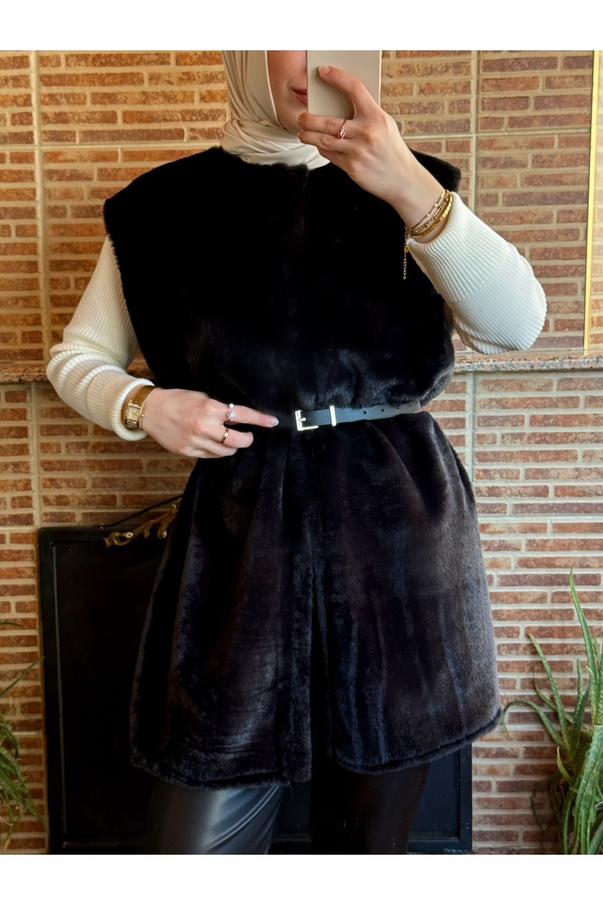 Balamony-Black Plush Vest with Belt Gift 4