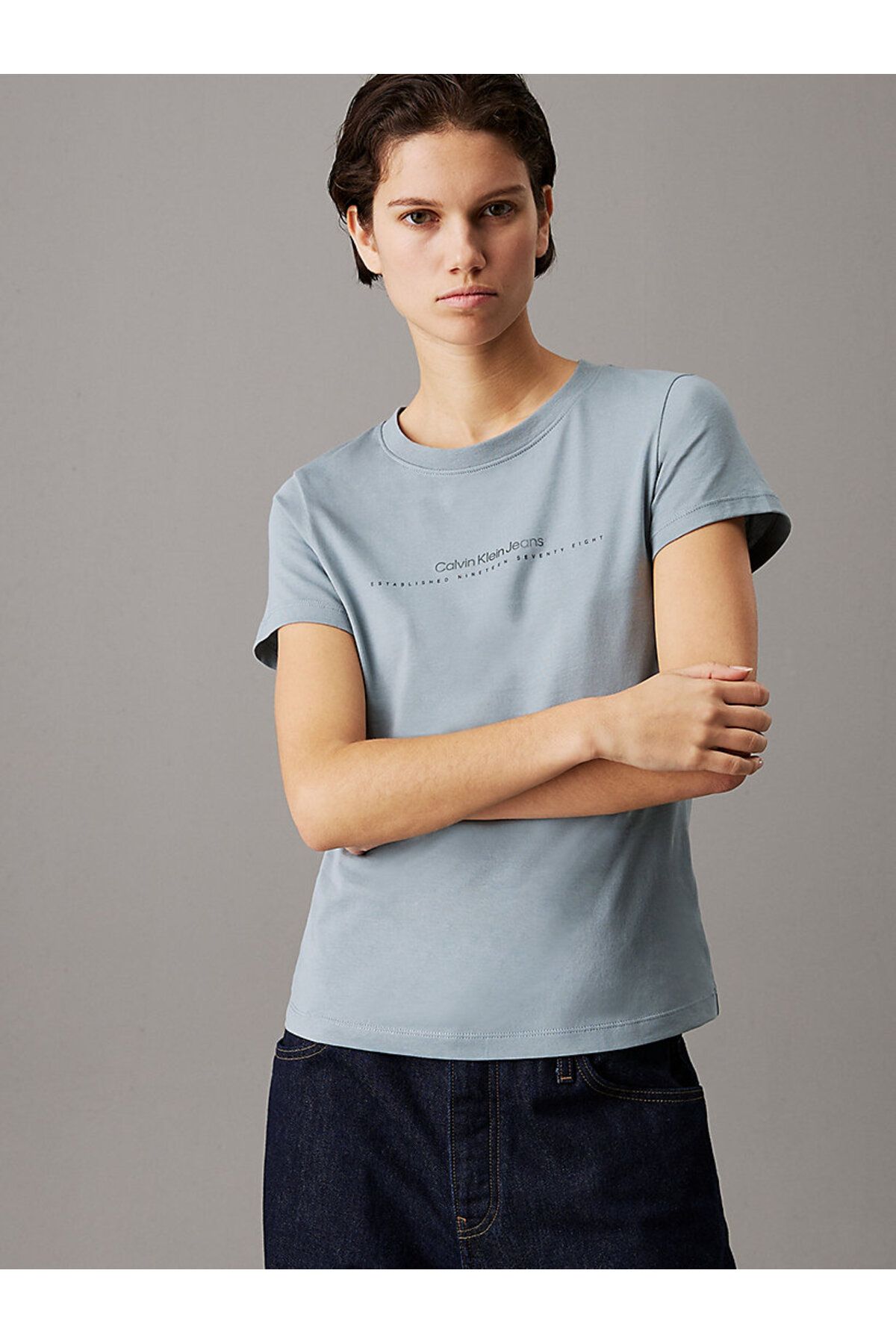 Calvin Klein INSTITUTIONAL GRAPHIC SLIM TEE