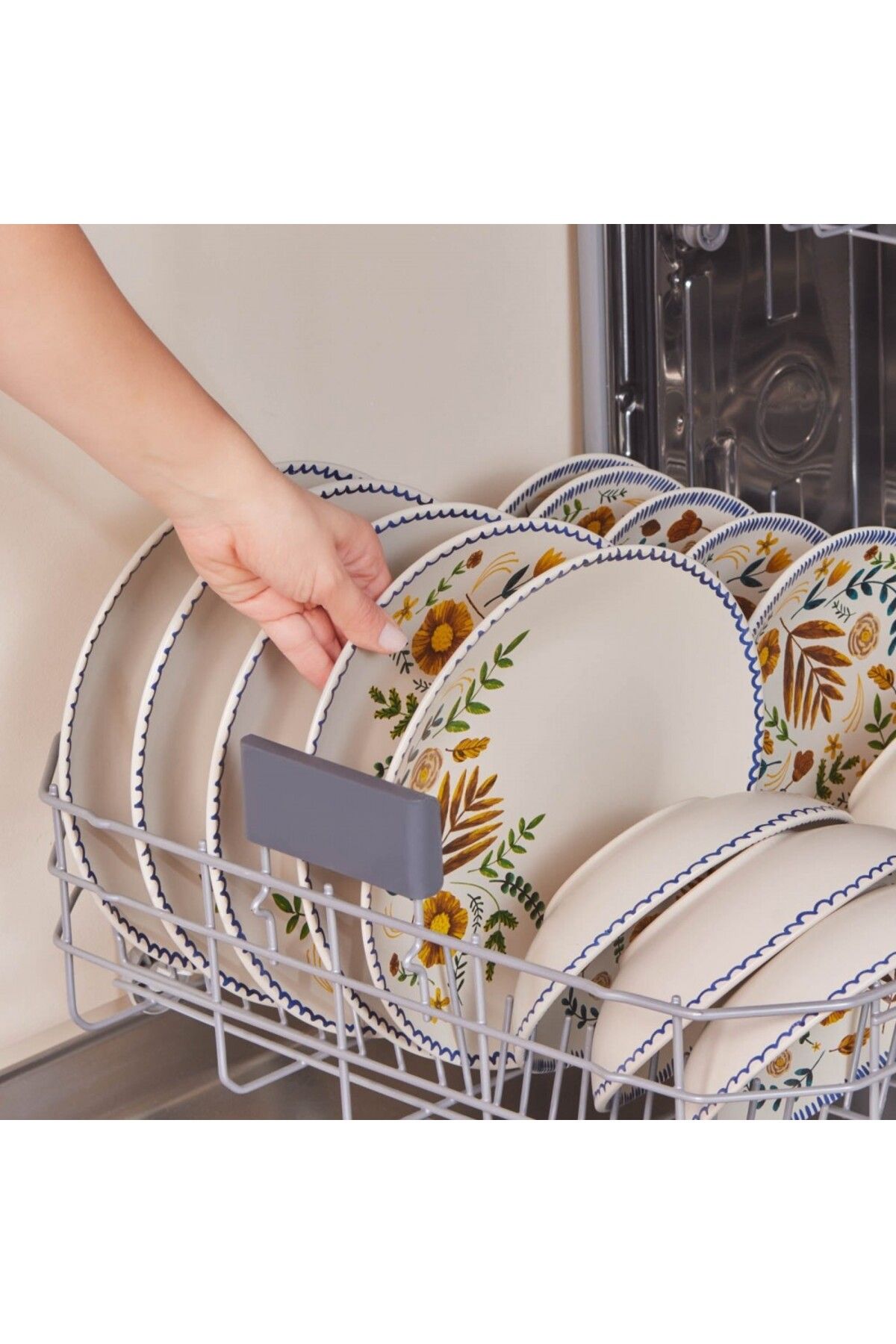 Karaca-Gardenya 18-teiliges Tafelservice für 6 Personen 18