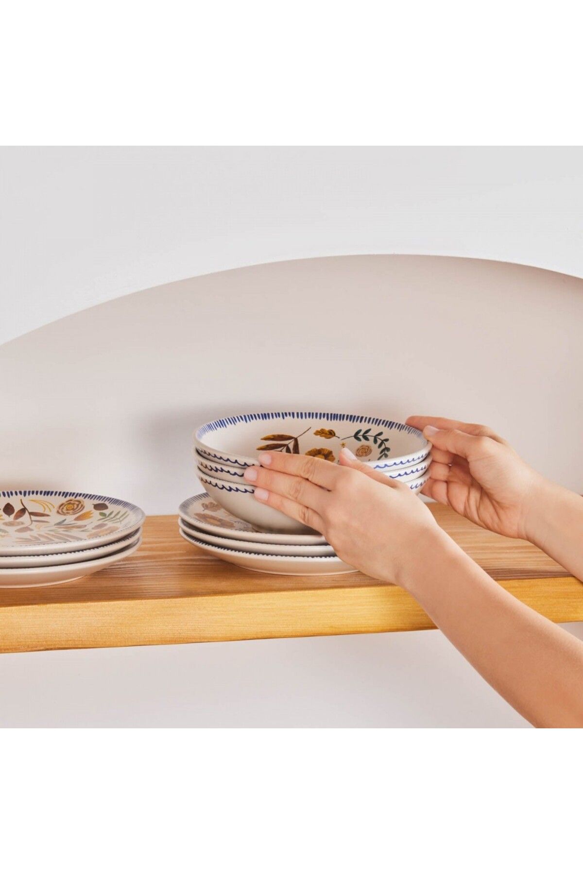 Karaca-Gardenya 18-teiliges Tafelservice für 6 Personen 17