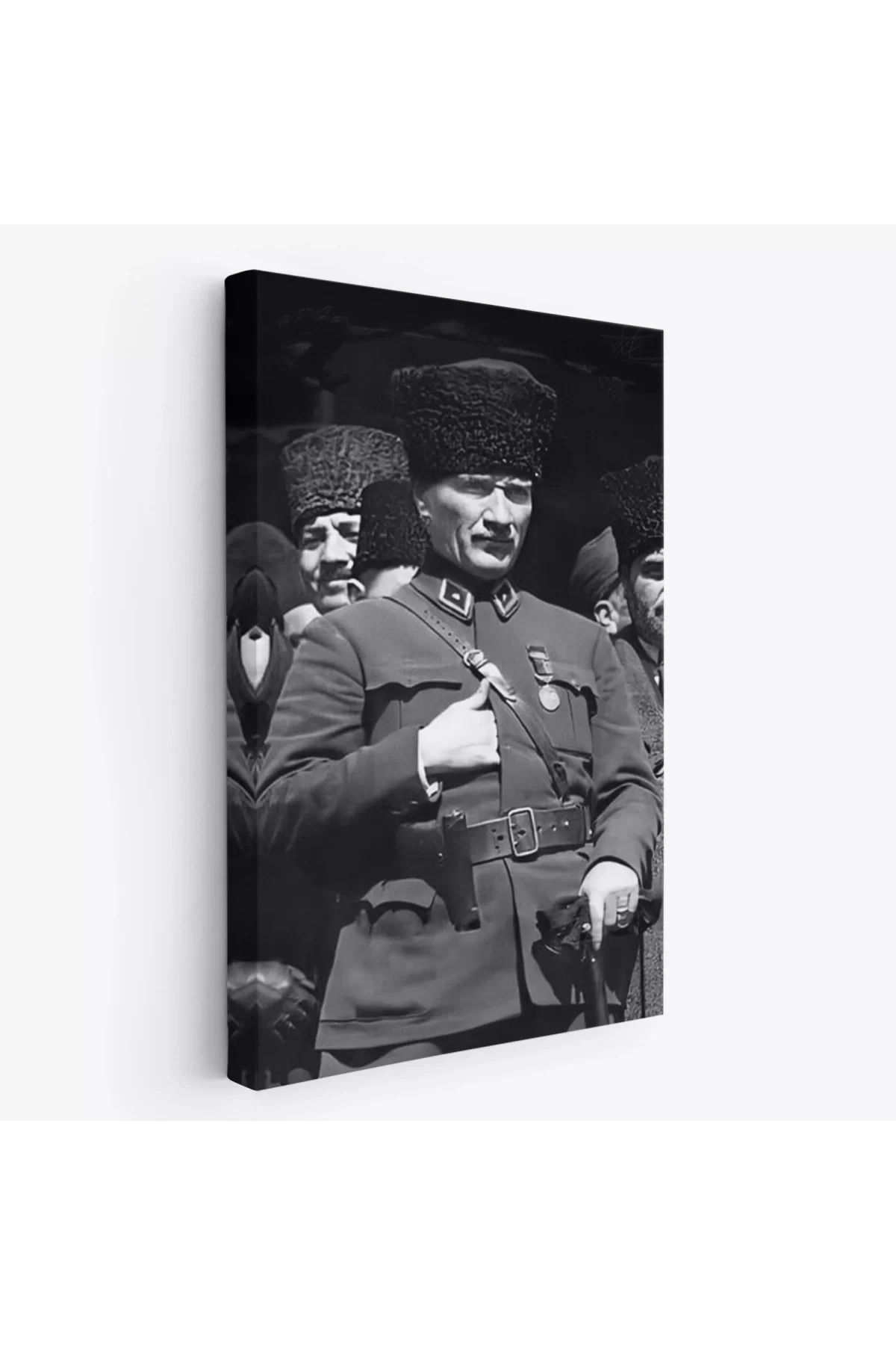 robotrend Atatürk Portre Tablosu Mustafa Kemal Atatürk Dikdörtgen Dekoratif Kanvas Tablo-Ey-123