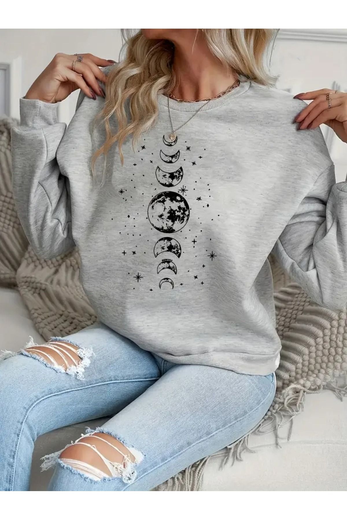 Demacia Kadın Gri Moon Baskılı Bisiklet Yaka Oversize Sweatshirt