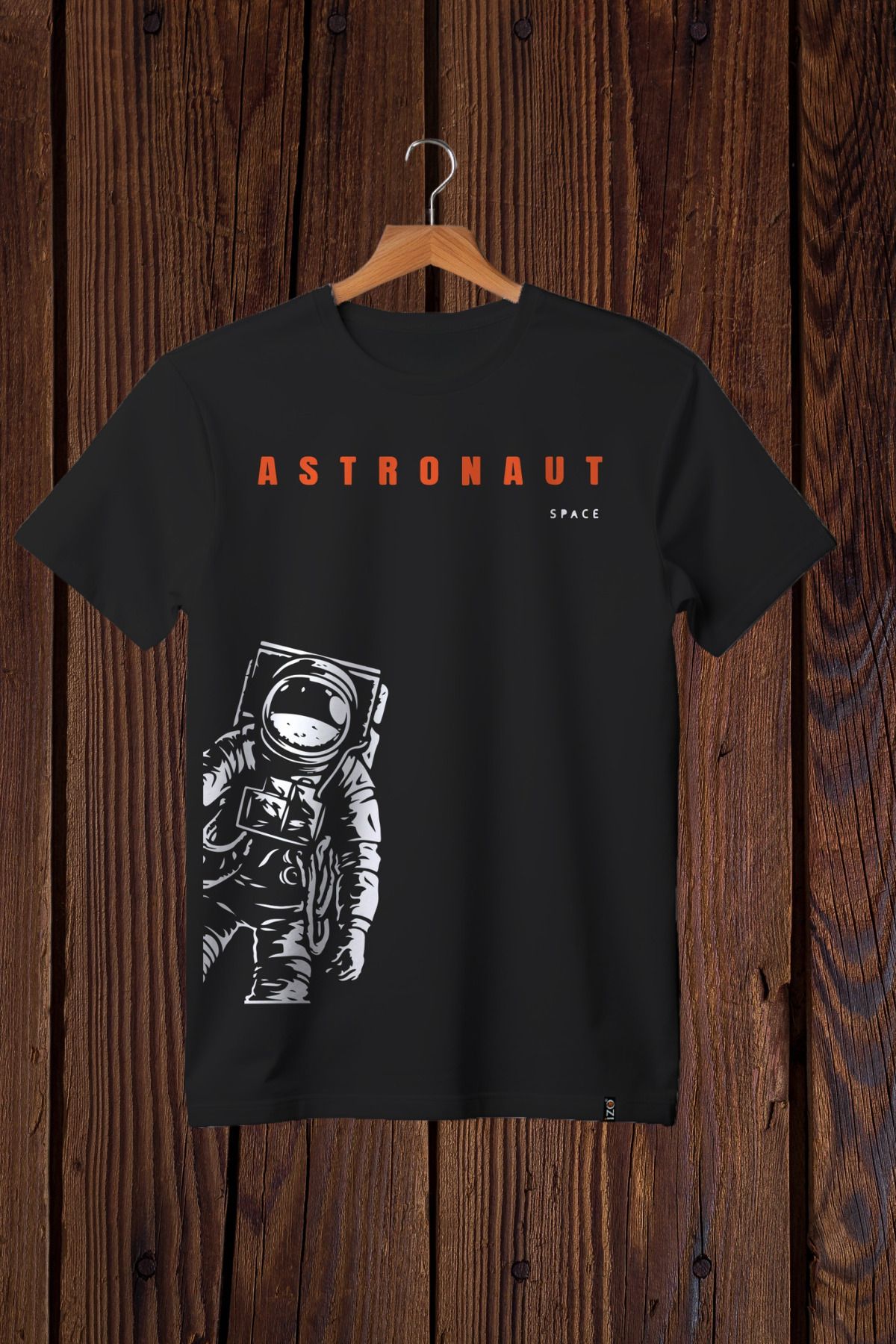 FECCY Pamuklu Astronaut Space temalı siyah T-shirt