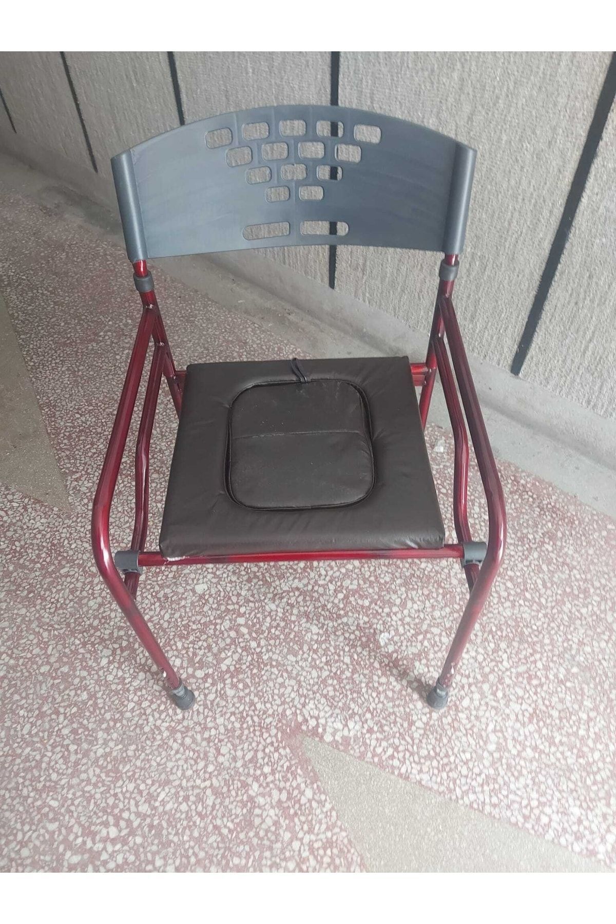 medikaltec Klozet Yükseltici Hasta Tuvalet Sandalyesi Derili