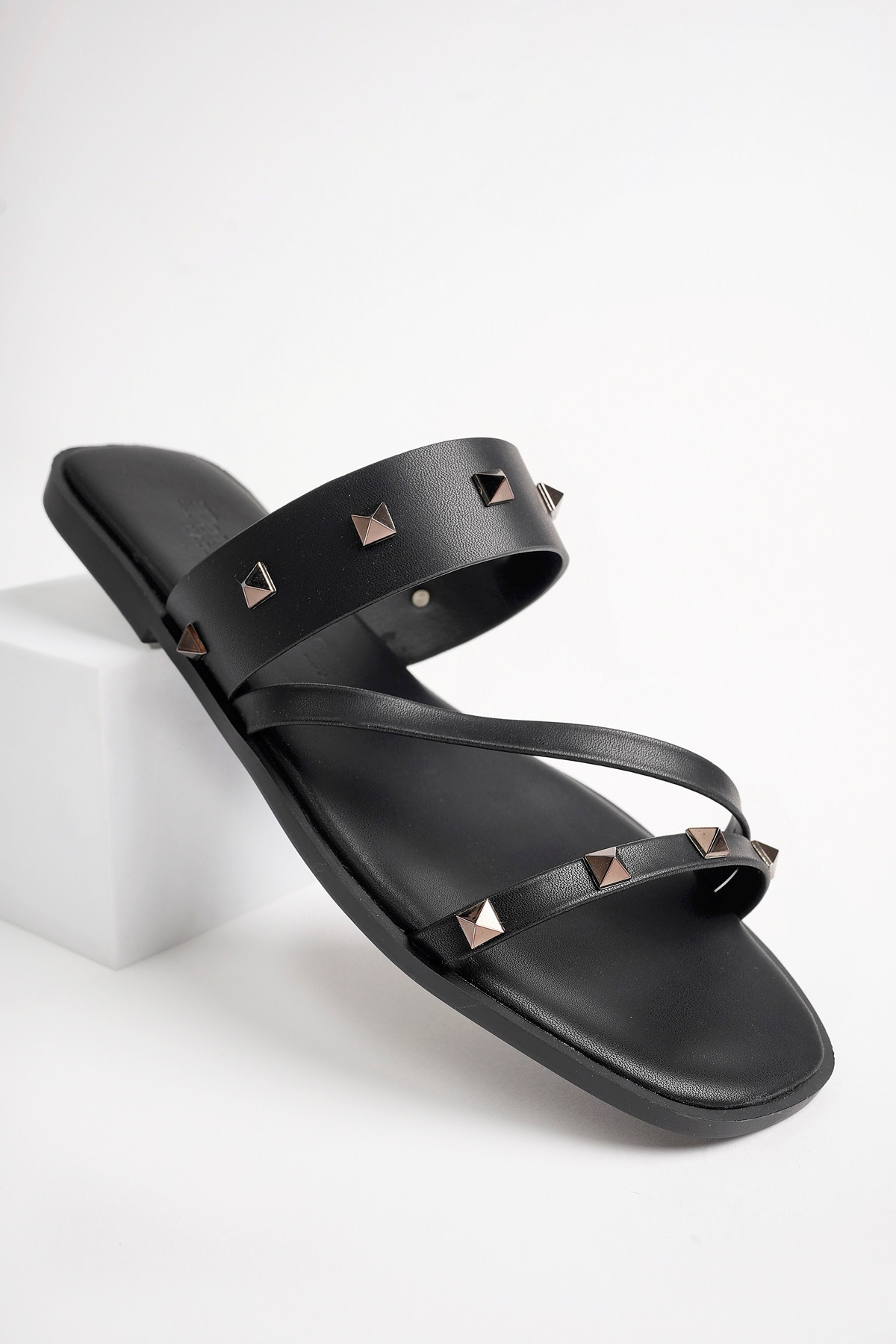 Sapin-Sapin Women's Zimbali Leather Slippers - Full Size Recommended Size 72302 2