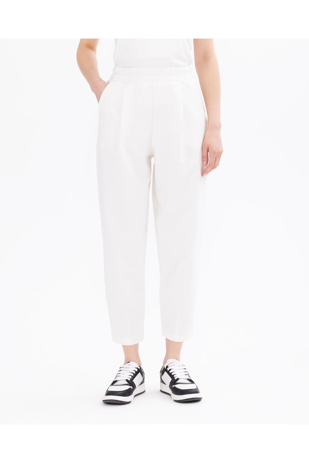 SEÇİL-Ankle Length Sweatpants with Pockets 5