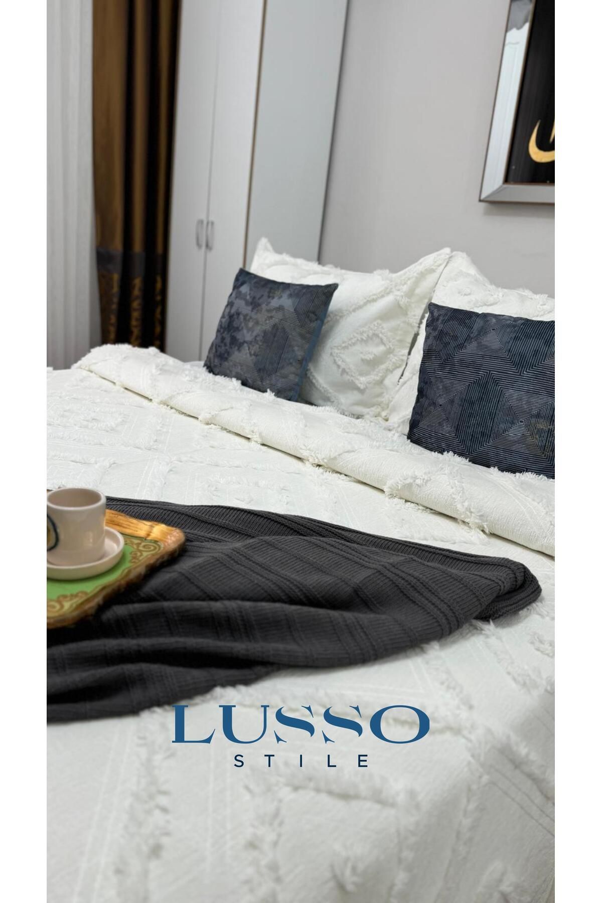 lusso stile ISKANDINAV Desen Çift Kişilik Ekru 240x250 ve 2 Adet Yastık Kılıfı