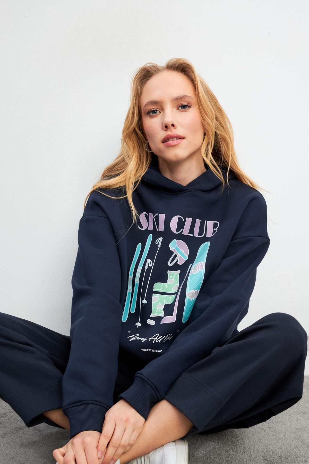 VENA Club Baskılı Sweatshirt - LACİVERT